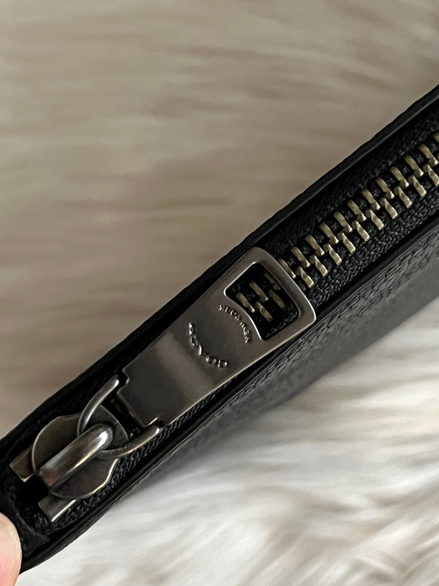 Coach Multifunctional Pouch