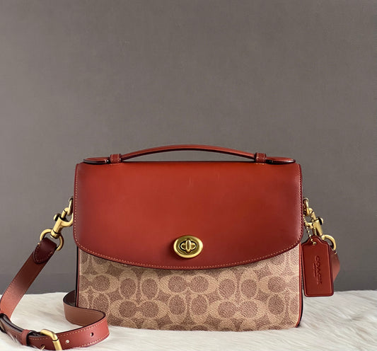 Coach Cassie Crossbody In Signature Canvas