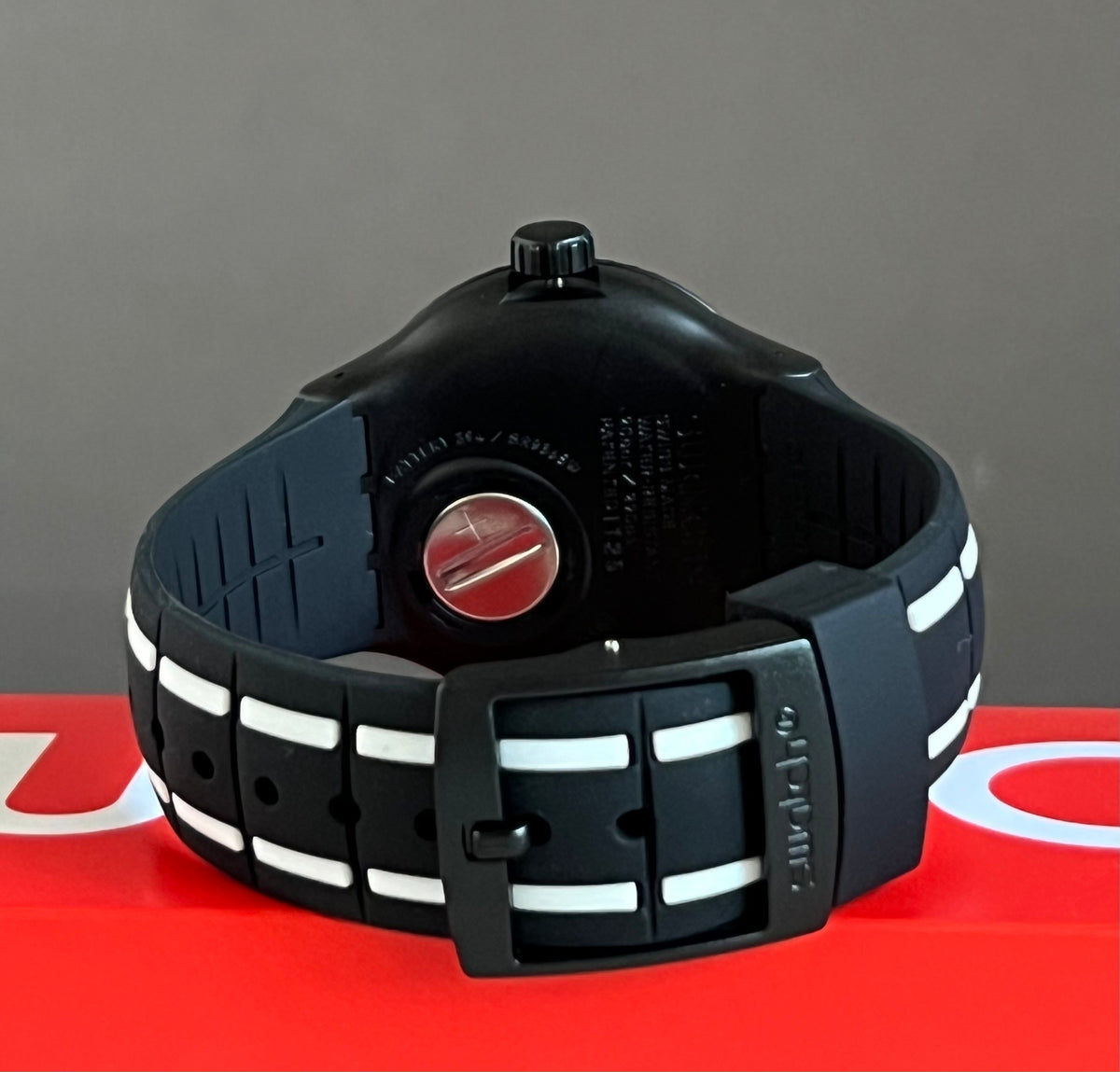 Swatch Feel The Sea Watch