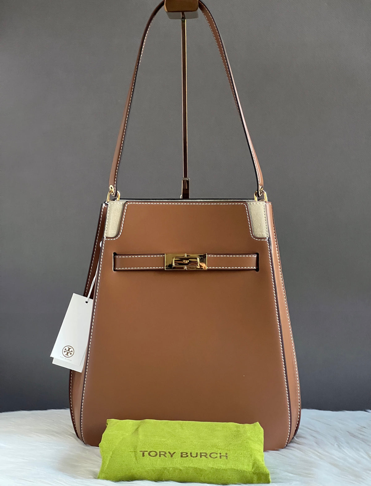 Tory Burch Lee Radziwill Bucket Bag