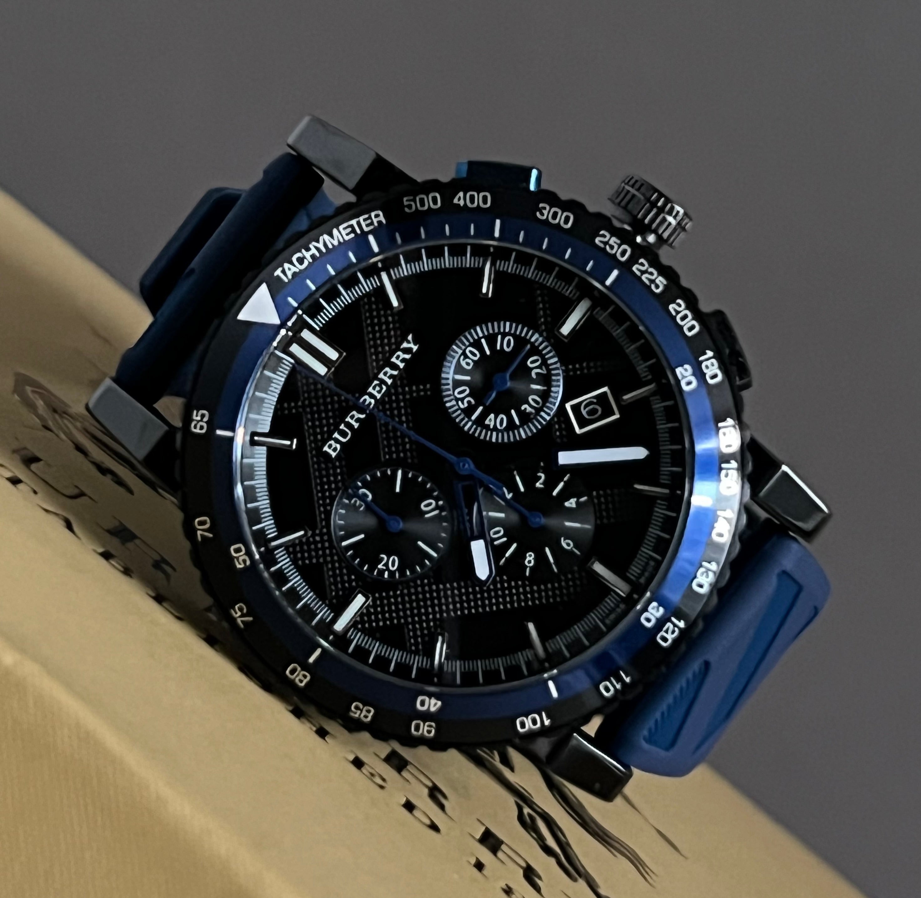 Burberry (Backup 1675757470) – Club de Mode