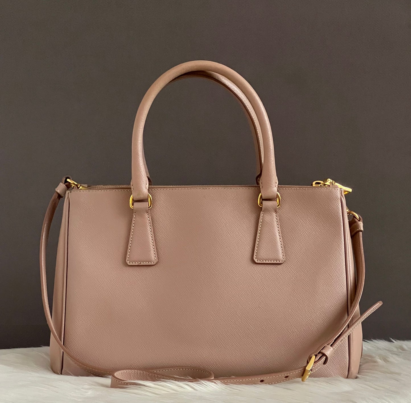 Prada Saffiano Lux Medium Galleria Zip Tote