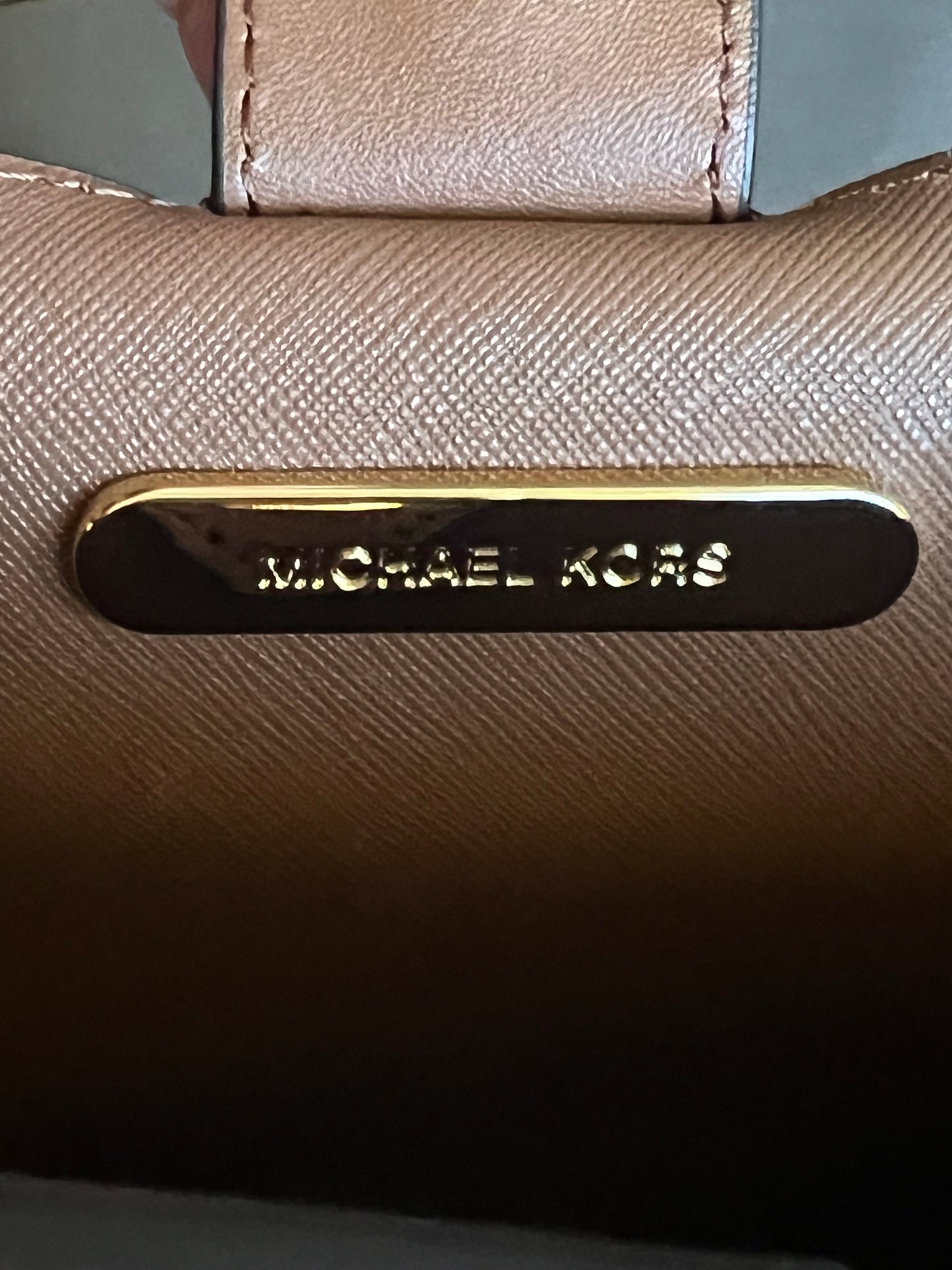 Michael Kors Vincent Large Saffiano Leather Tote Bag with Card Case