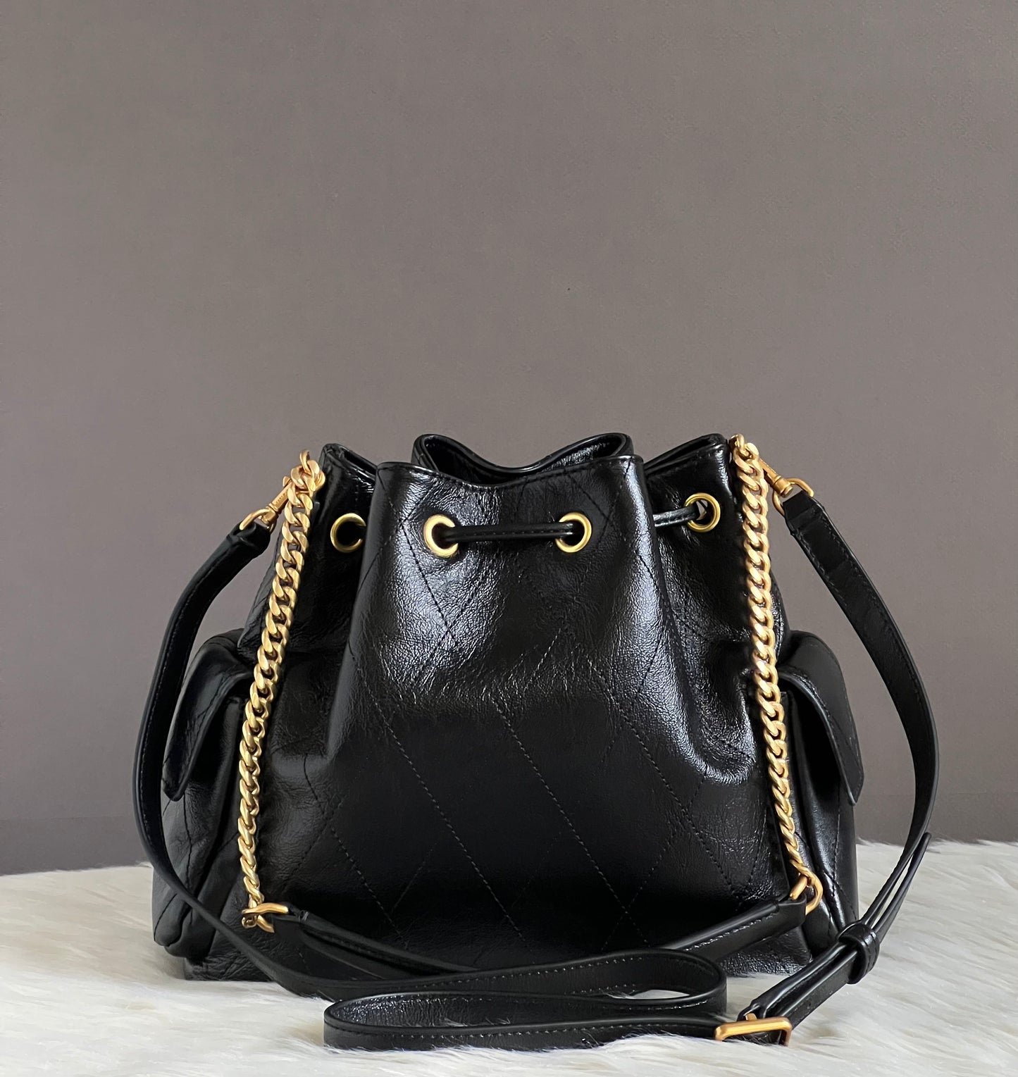 Tory Burch Charlie Quilted Drawstring Shoulder Bag