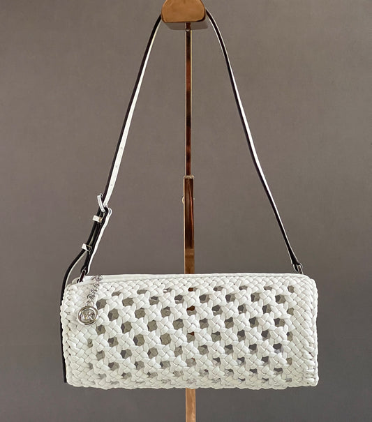 Michael Kors Izzy Small Crocheted Barrel Pochette