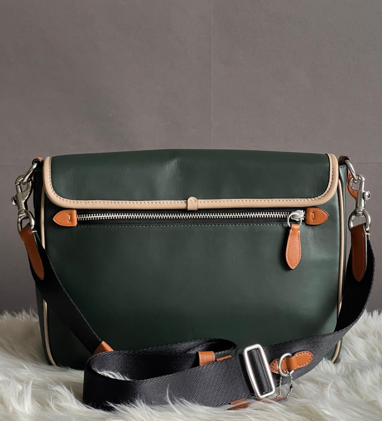 Coach Charter Messenger in Colorblock