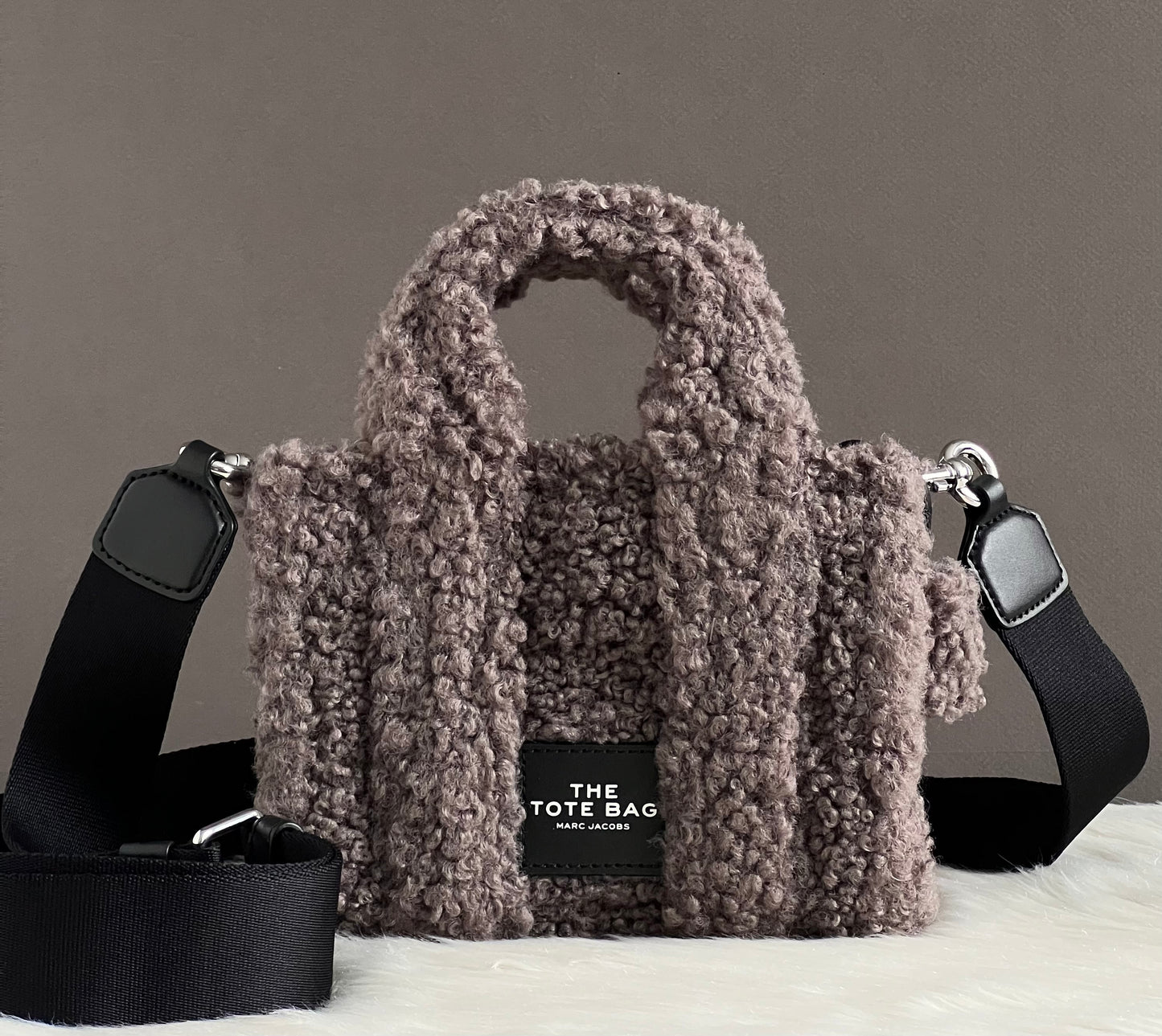 Marc Jacobs The Teddy Crossbody Tote Bag