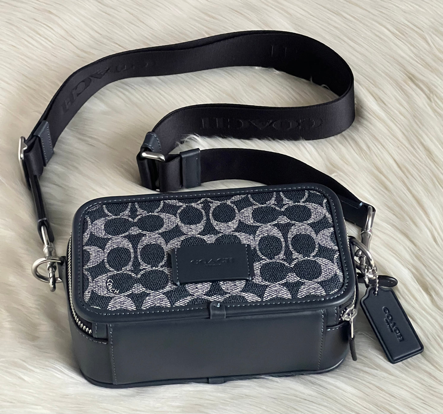 Coach Wyatt Crossbody Bag In Signature Canvas