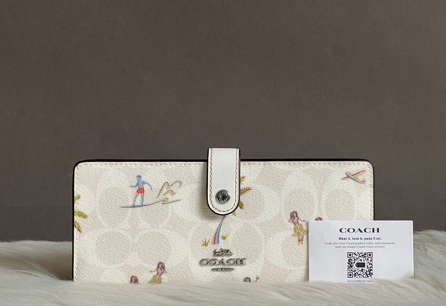 Coach Slim Wallet In Signature Canvas With Hula Print