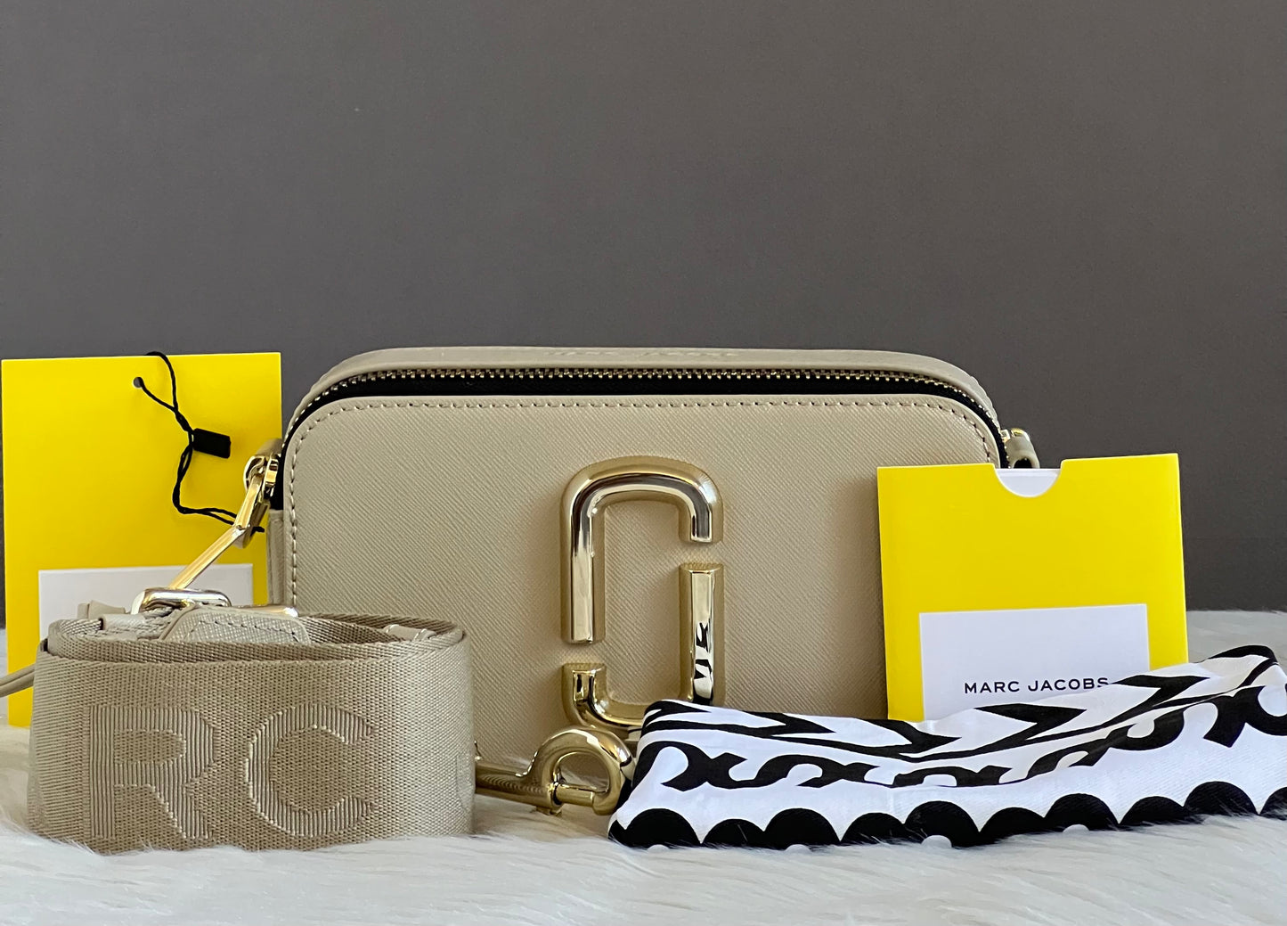 Marc Jacobs The Snapshot