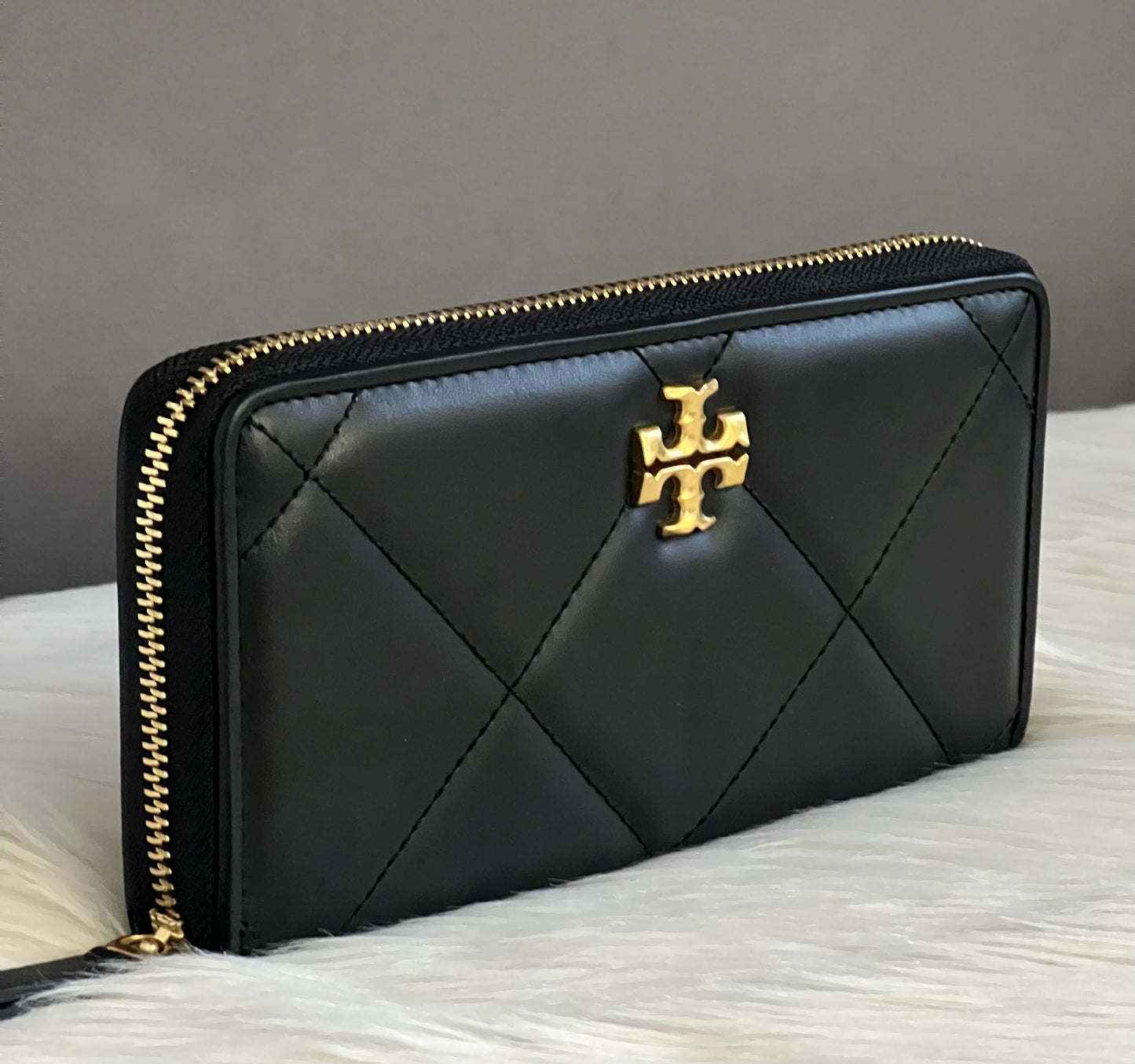 Tory Burch Kira Diamond Quilted Zip Continental Wallet