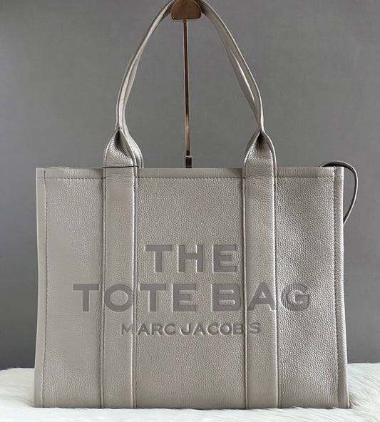 Marc Jacobs The Leather Large Tote Bag