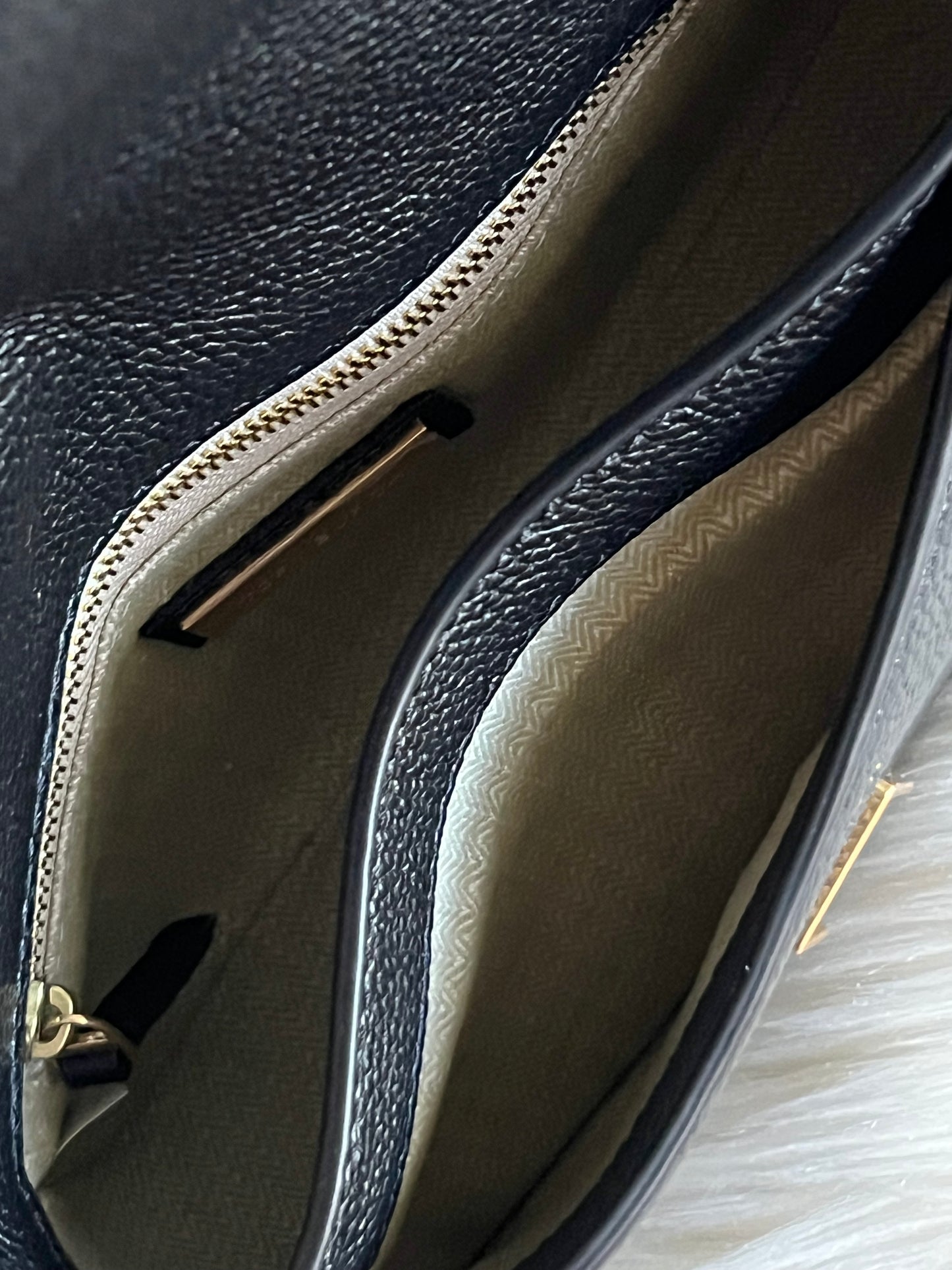 Tory Burch Britten Convertible Crossbody Bag