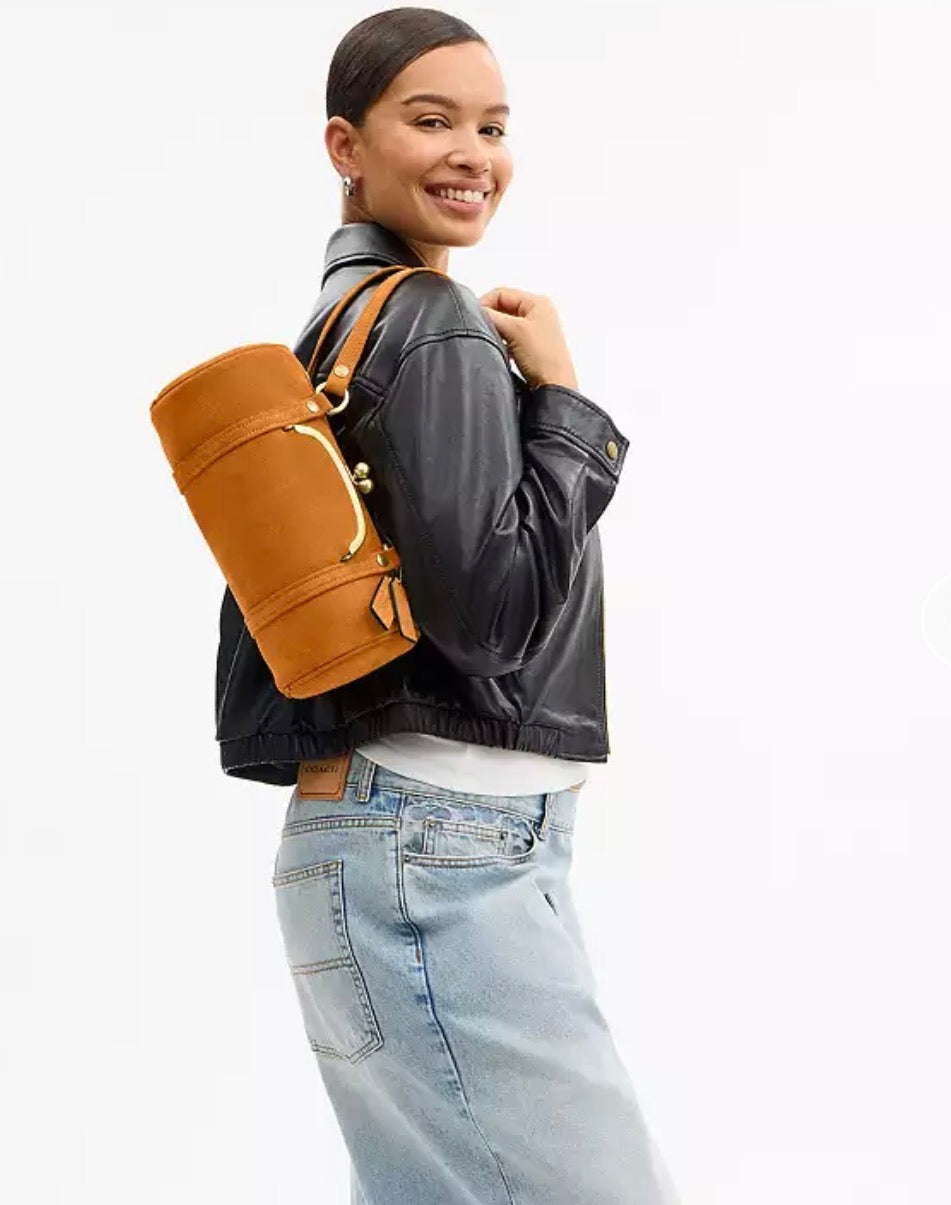 Coach Kisslock Barrel Bag 28