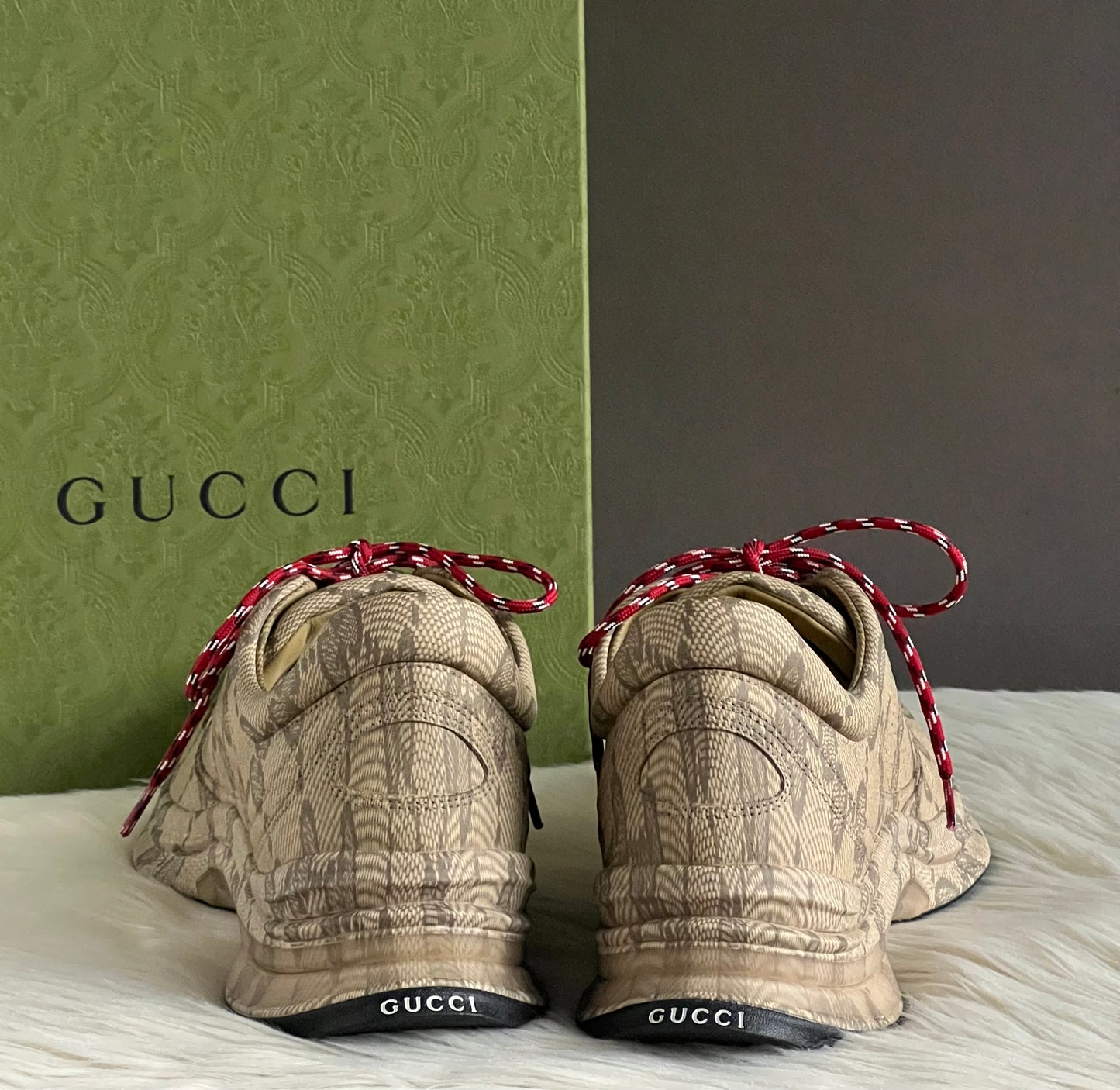 Gucci Ultralight Plume GG Cubic Run Sneaker
