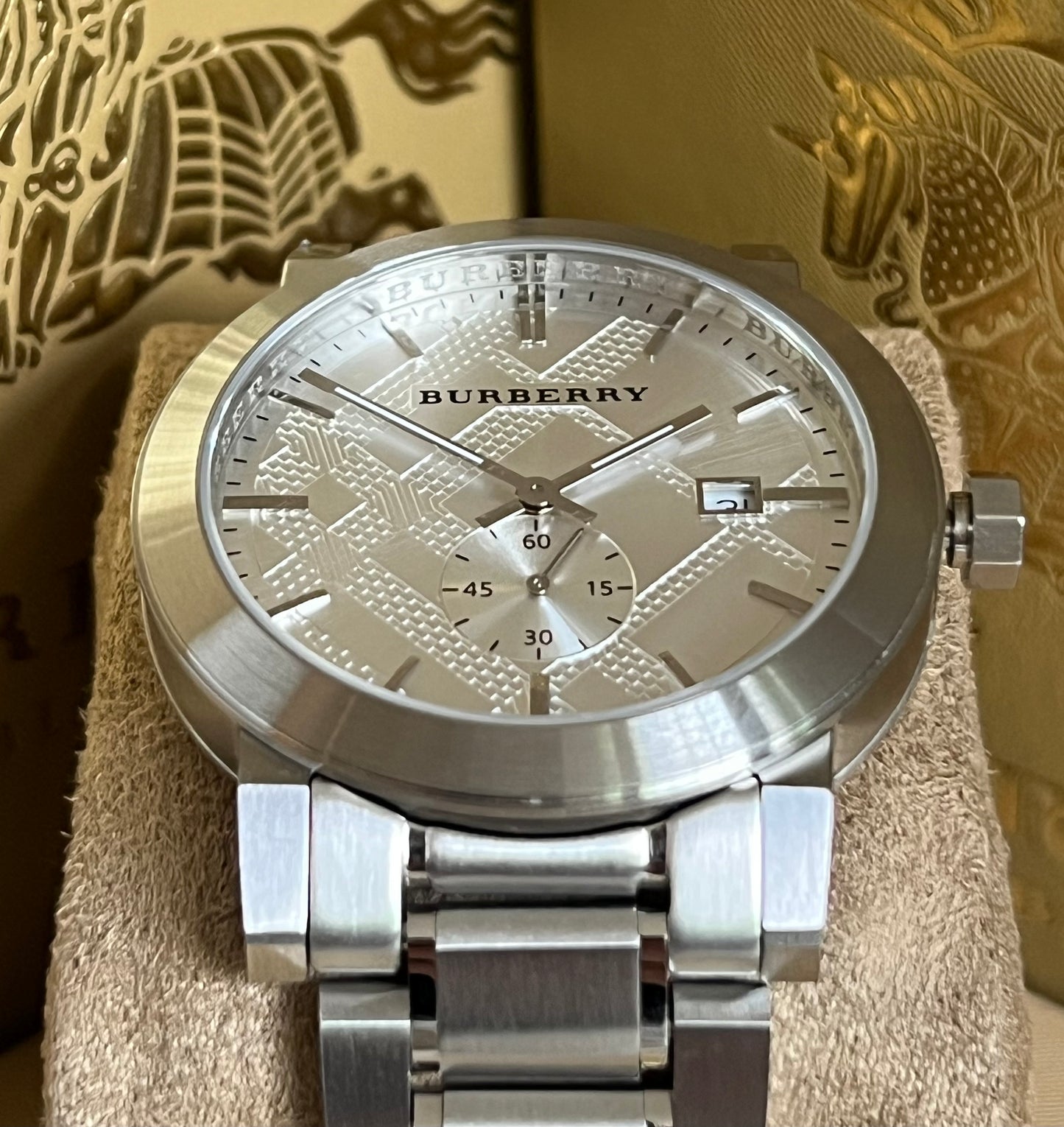 Burberry Men’s The City Silver Dial Steel Watch