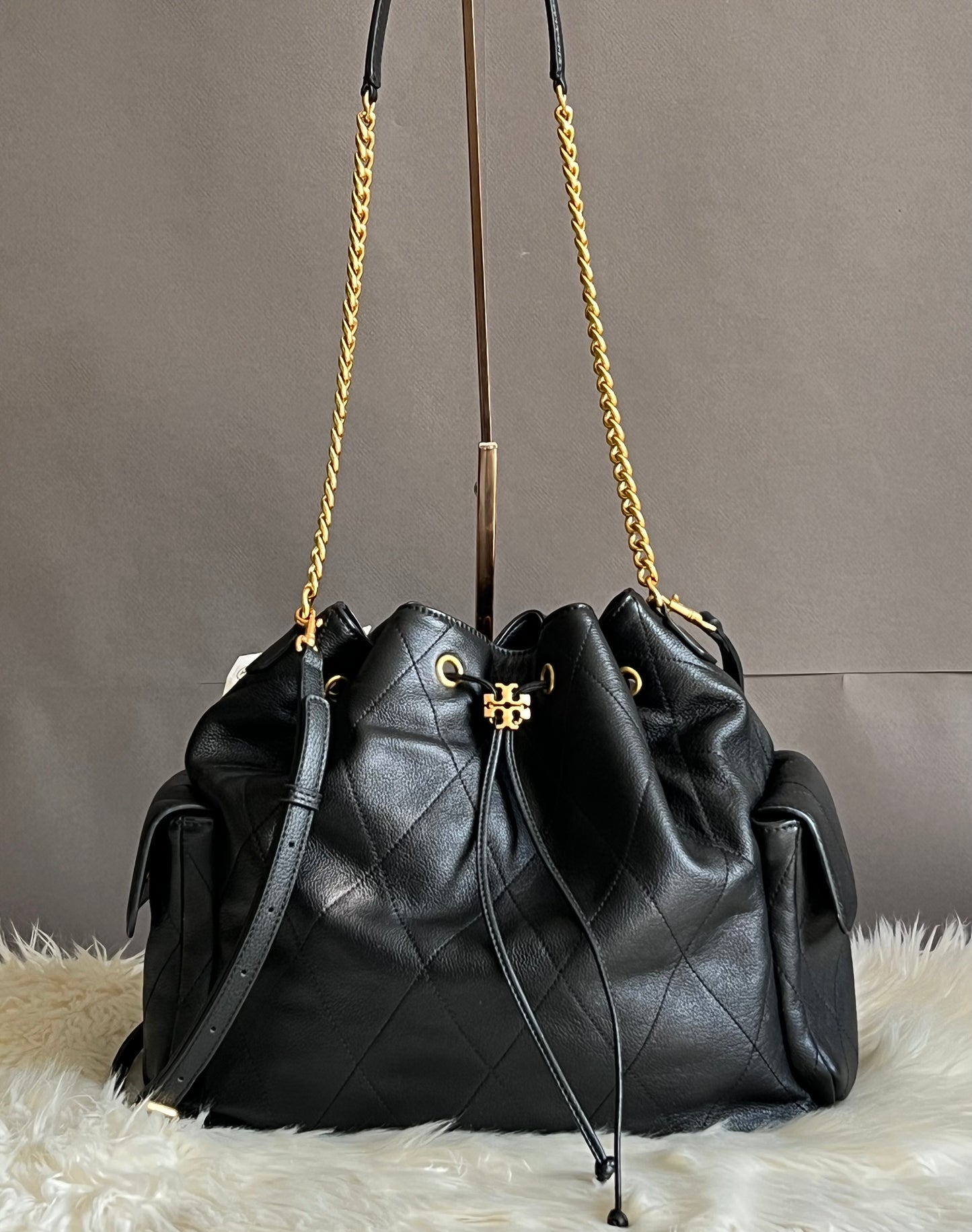 Tory Burch Charlie Large Quilted Drawstring Shoulder Bag