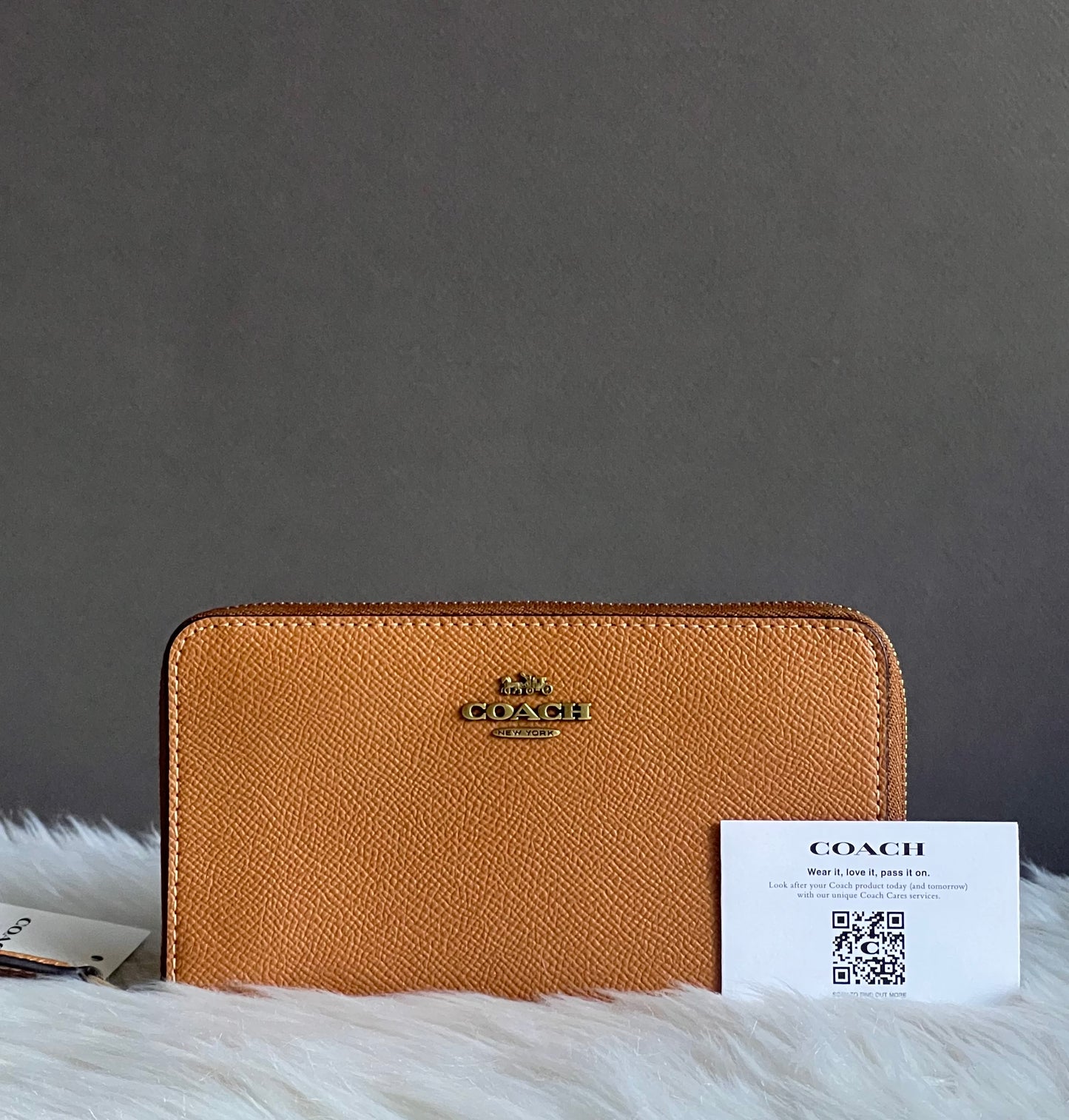 Coach Medium Zip Around Wallet