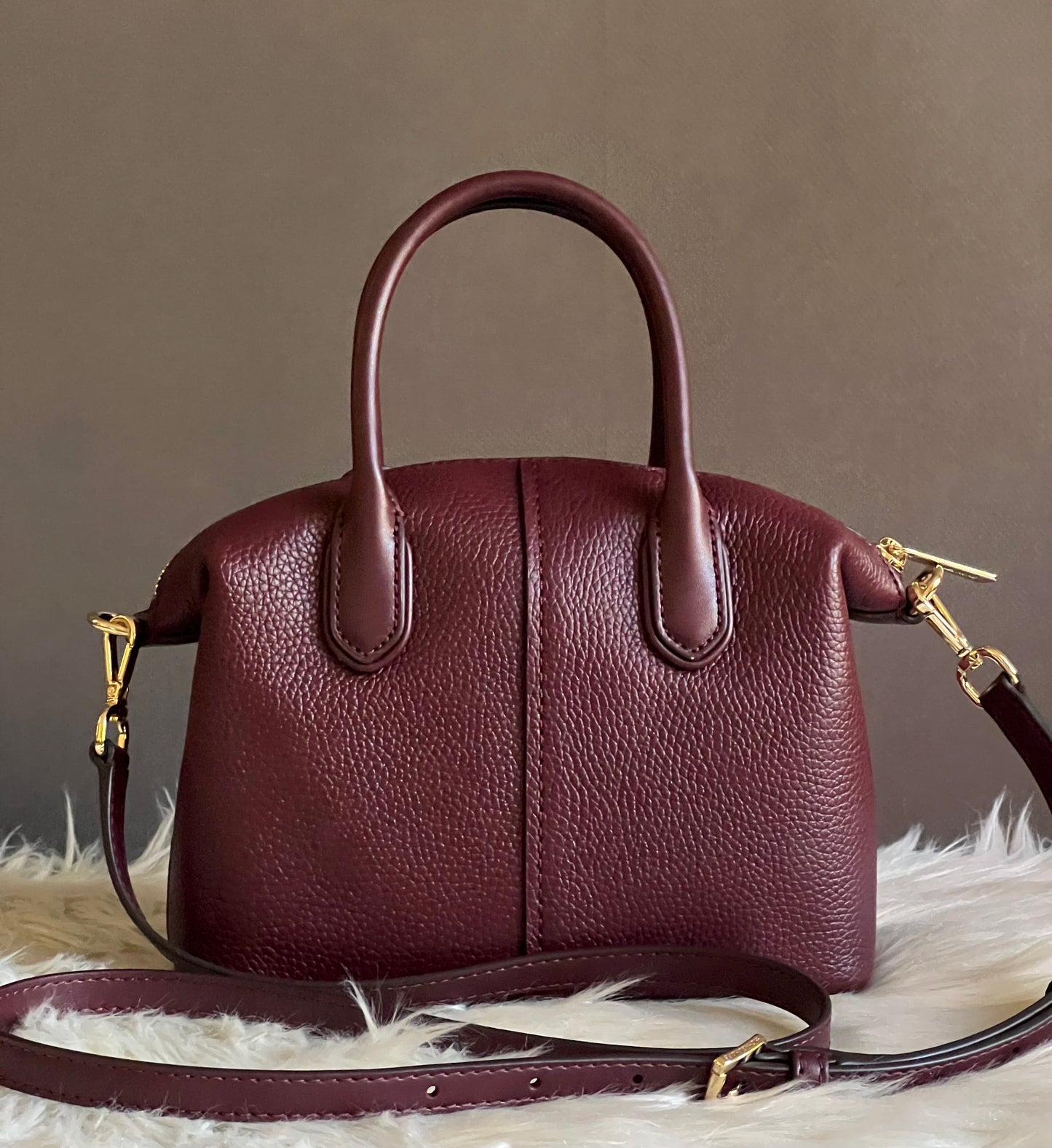 Michael Kors Hyde Small Pebbled Satchel