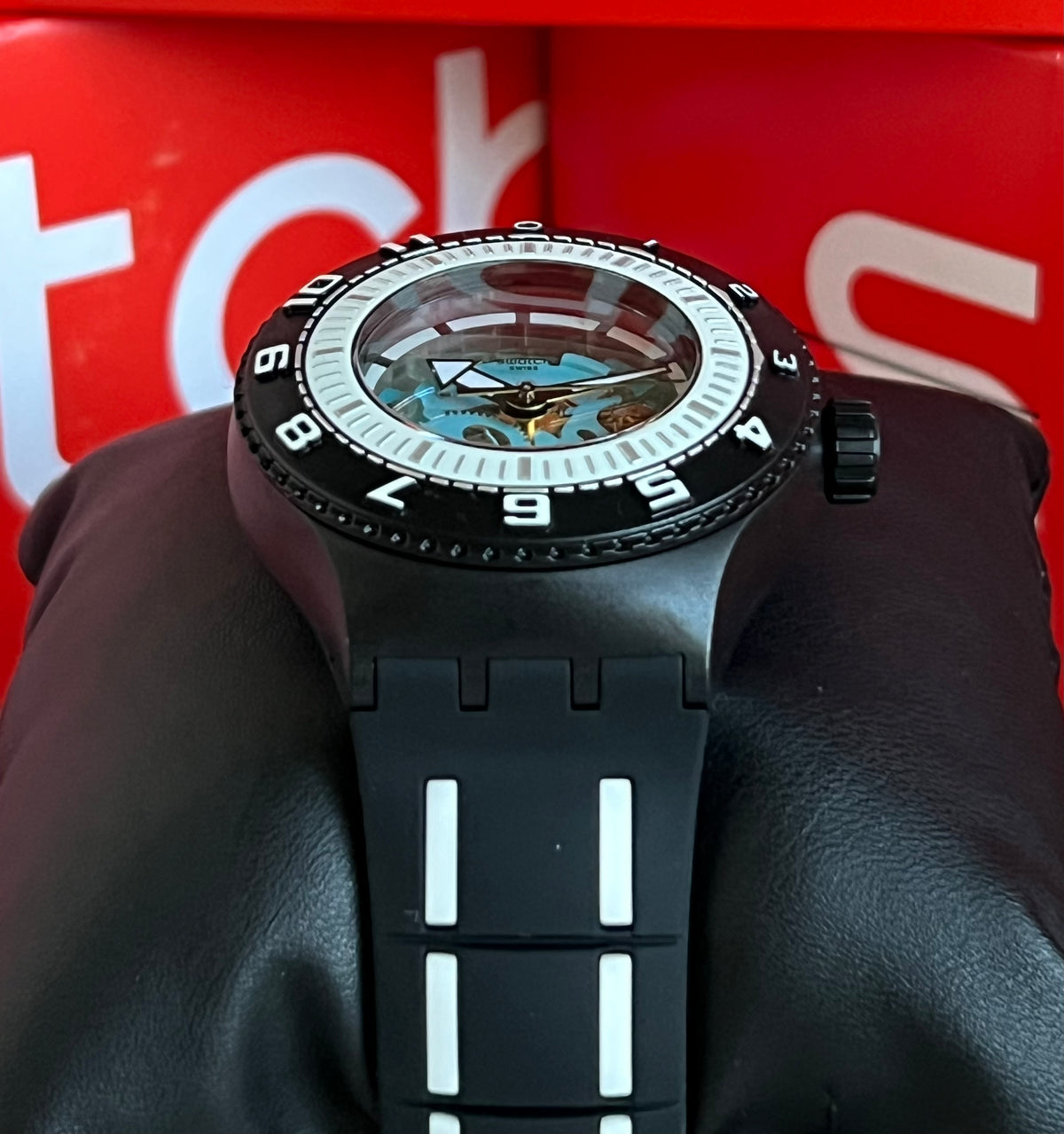 Swatch Feel The Sea Watch