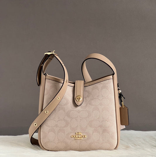 Coach Hadley Mini Crossbody
