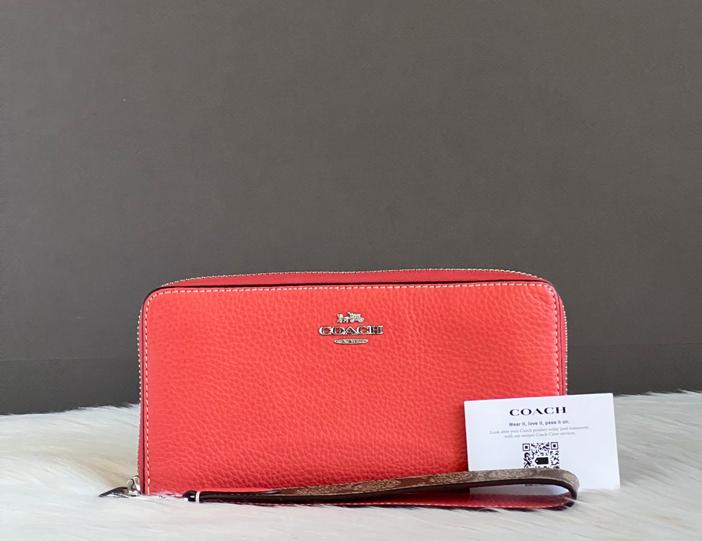 Coach Long Zip Around Wallet In Signature Canvas