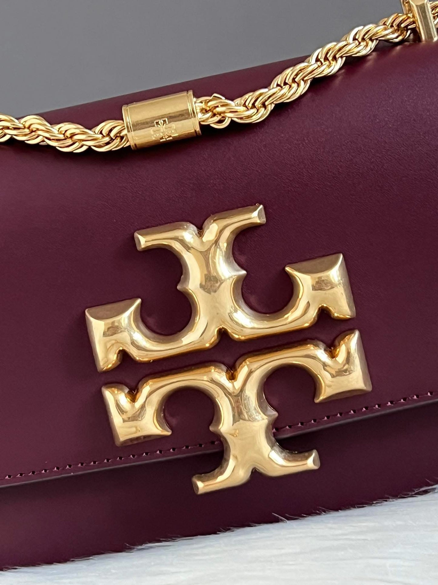 Tory Burch Eleanor Small Convertible Shoulder Bag