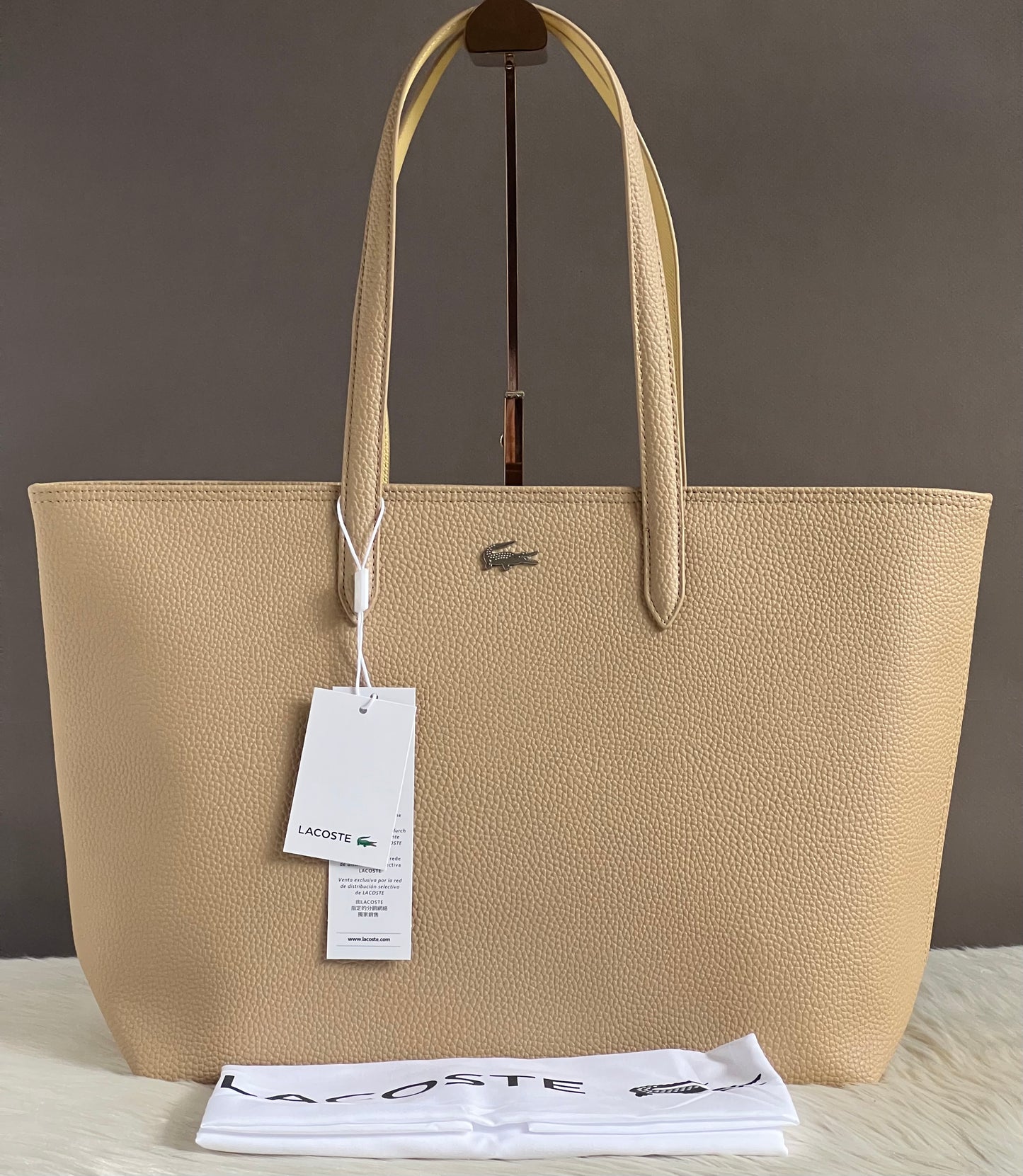 Lacoste Women’s Anna Zip Tote Bag