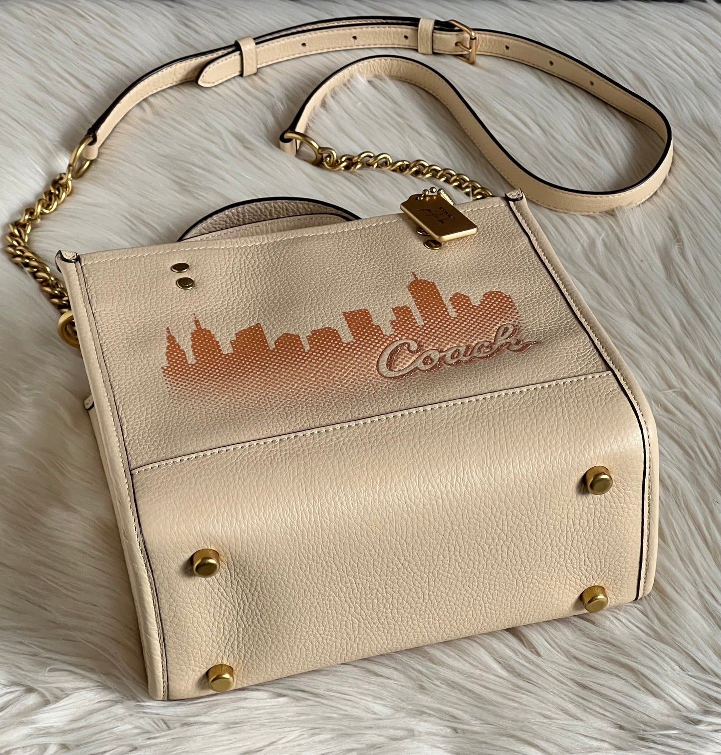 Coach X Jennifer Lopez Dempsey Tote 22 Bag
