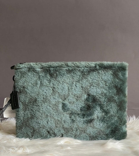 Coach Charter Pouch in Signature Shearling
