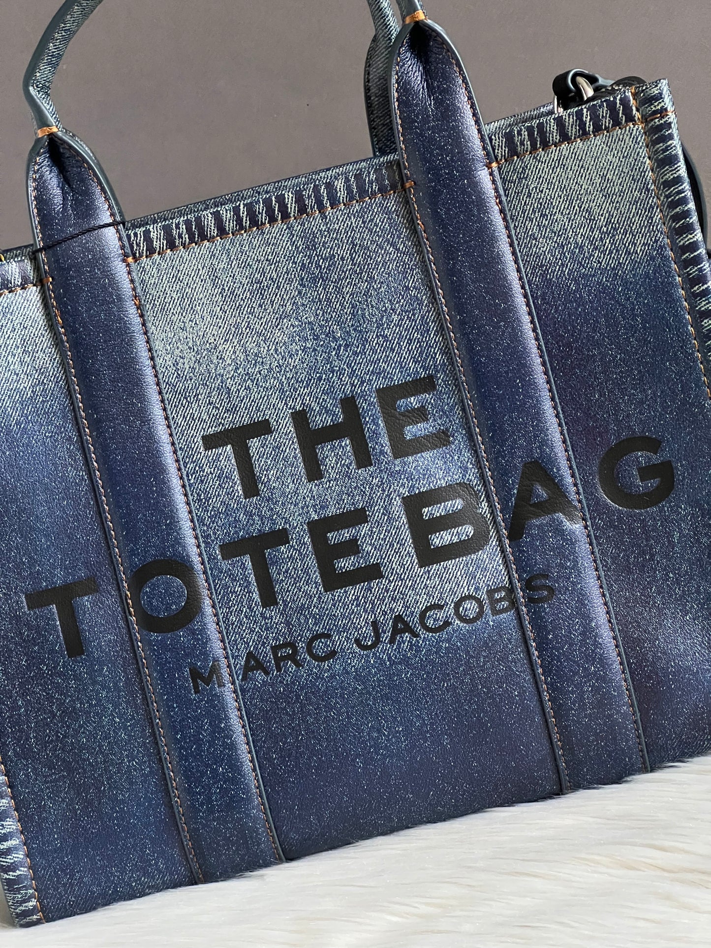Marc Jacobs The Denim-Printed Leather Medium Tote Bag