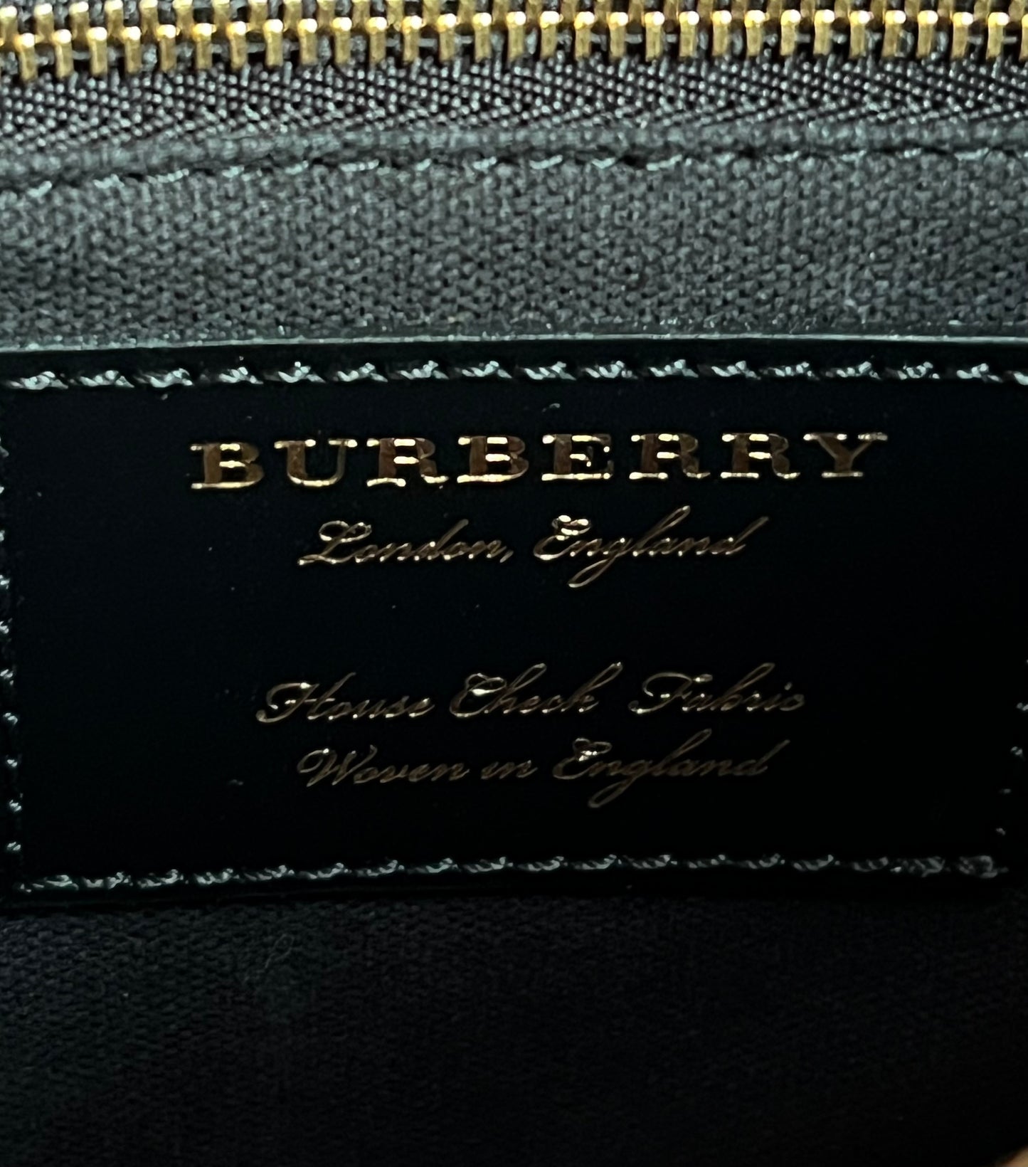 Burberry Camberley Medium Leather Shoulder Bag