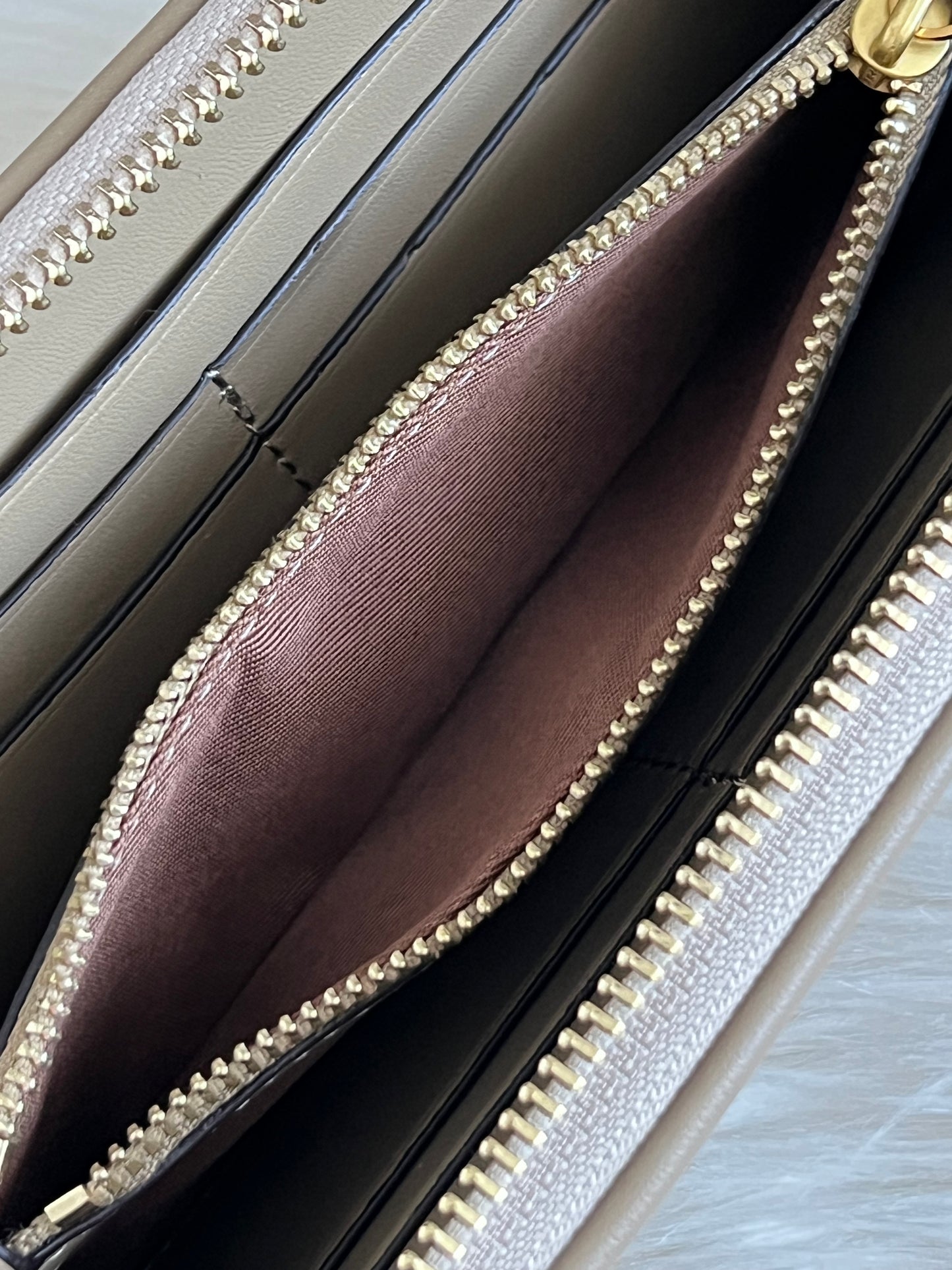 Tory Burch Fleming Soft Zip Continental Wallet