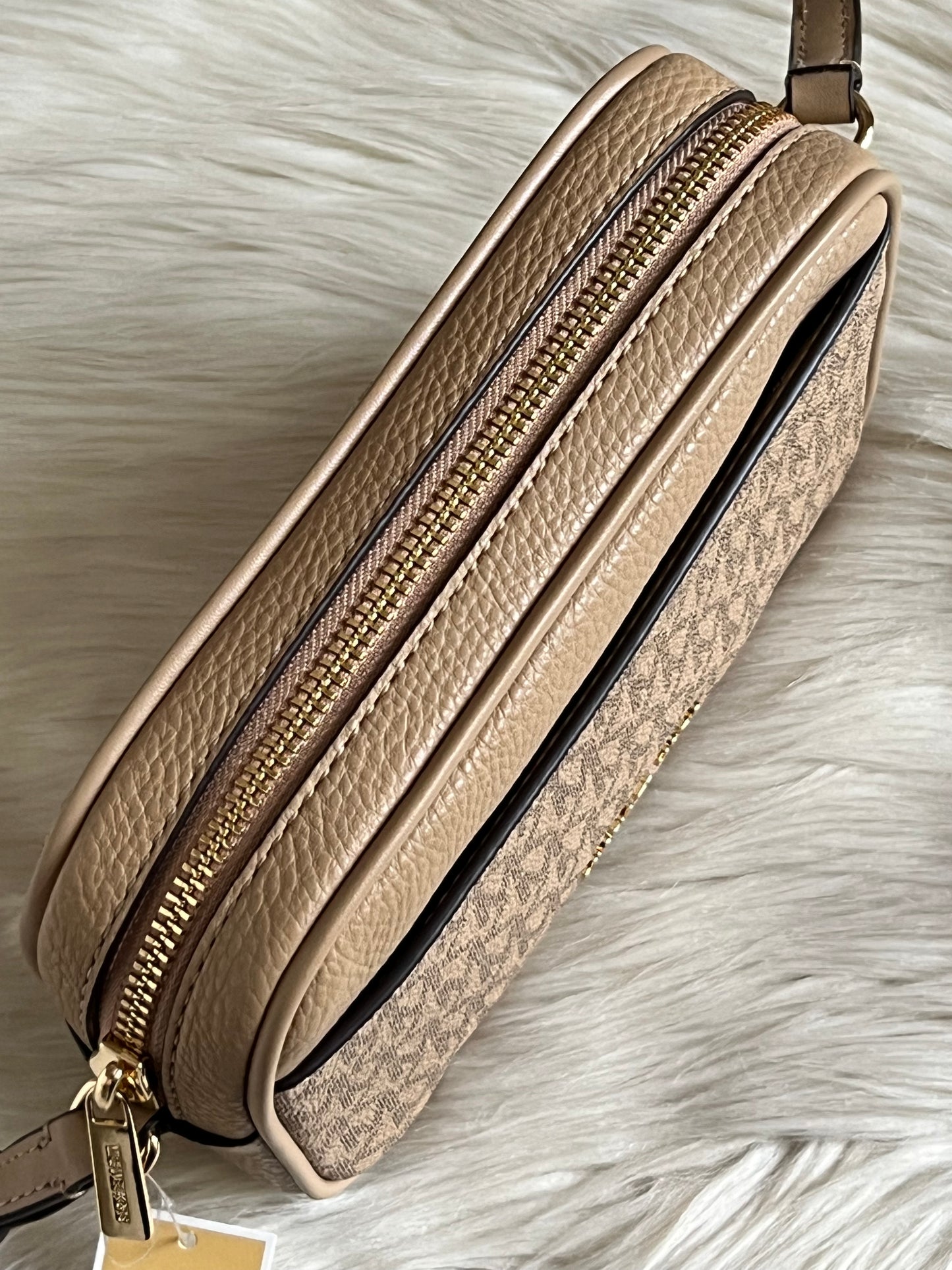 Michael Kors Jet Set Small Signature Logo Camera Crossbody Bag