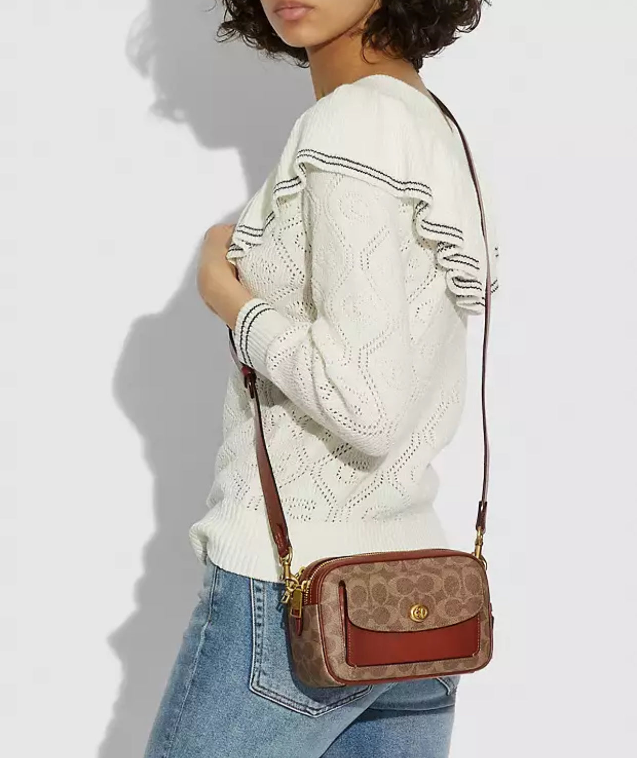 Coach Willow Camera Bag in Signature Canvas