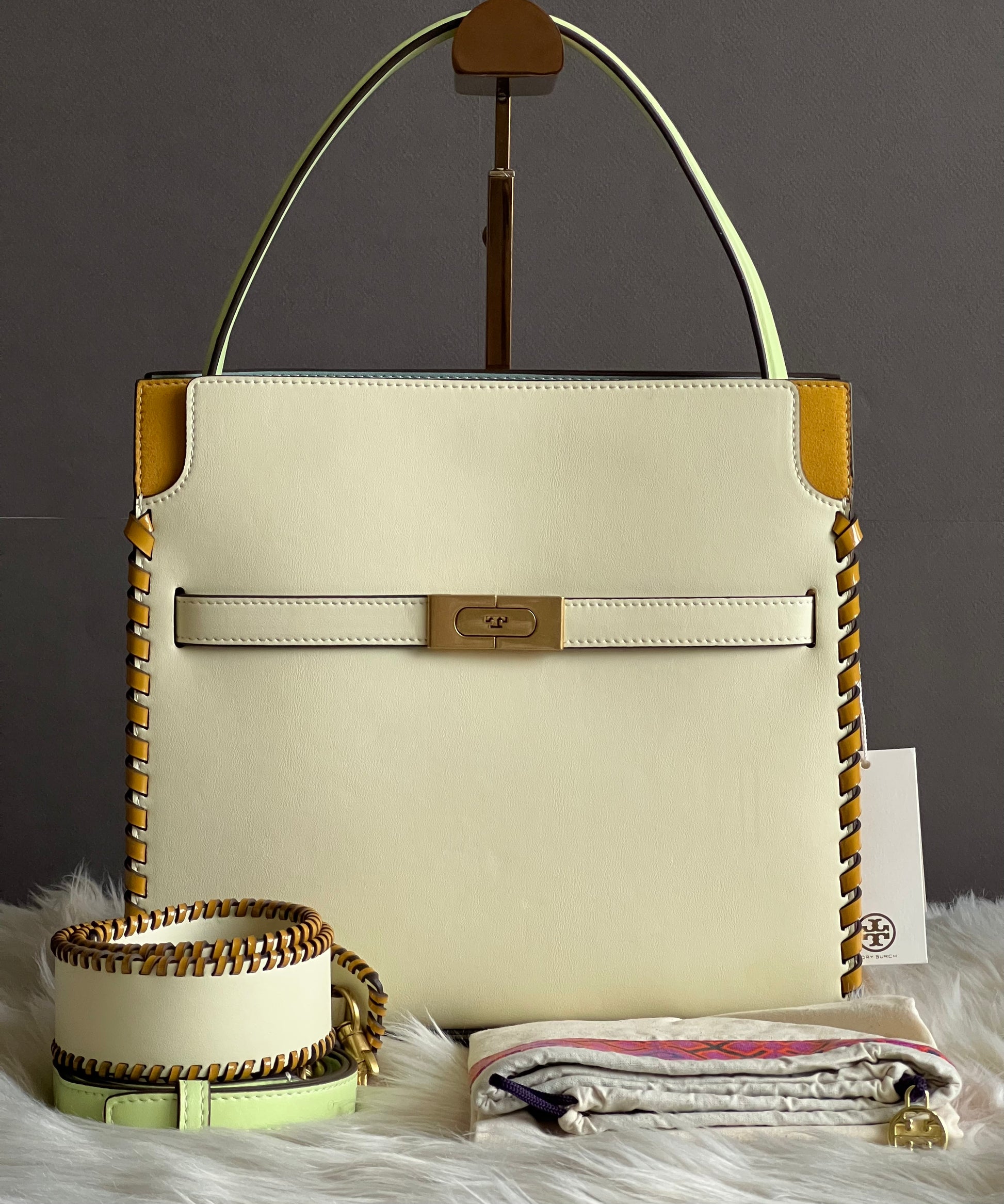 Tory Burch Small Lee Radziwill Whipstitch Double Bag – Club de Mode Tory Burch Small Lee Radziwill Whipstitch Double Bag – Club de Mode