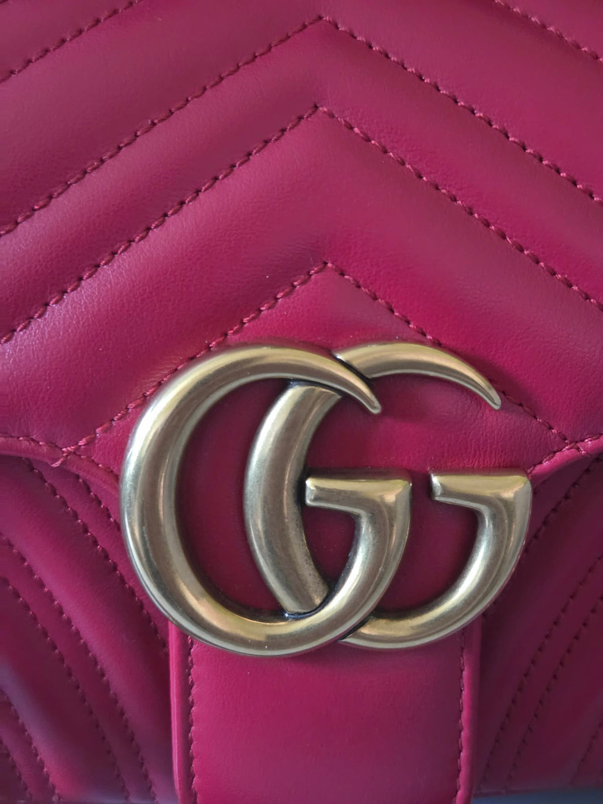 Gucci Small Marmont Flap