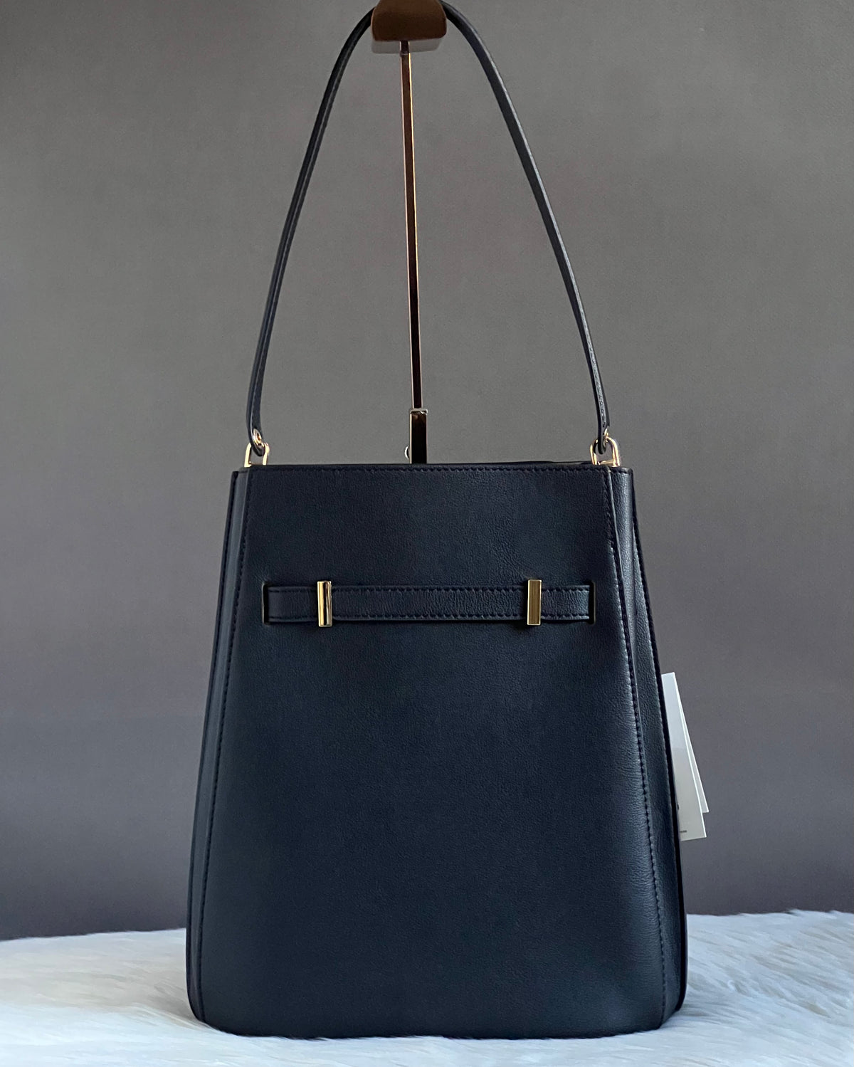 Tory Burch Lee Radziwill Bucket Bag