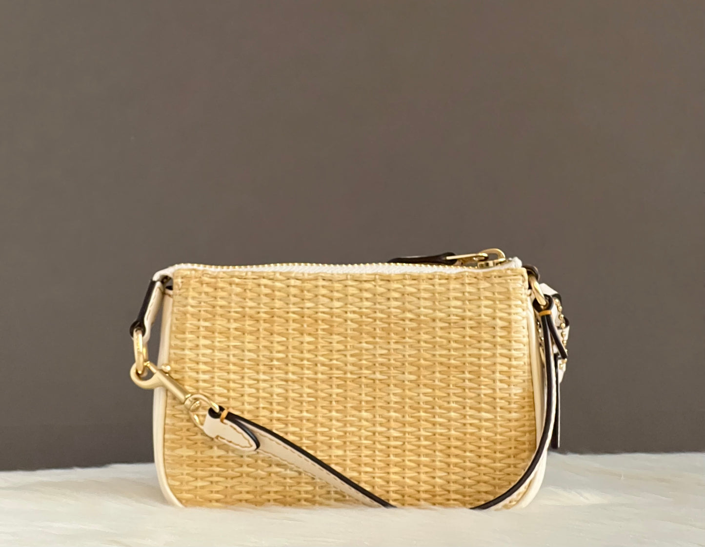 Coach Nolita 15 in Straw