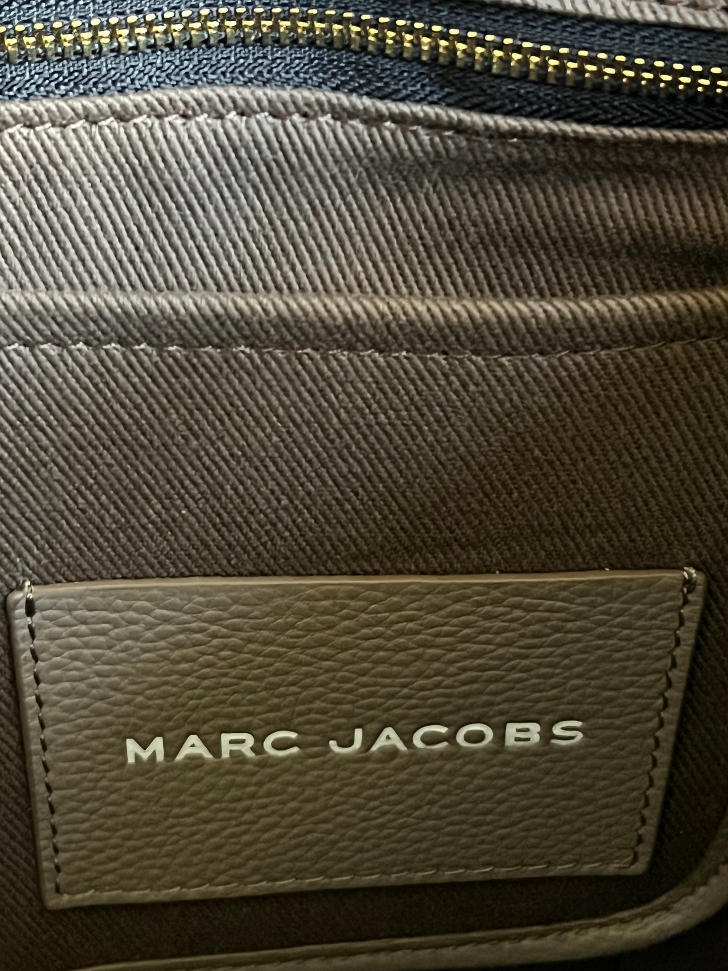Marc Jacobs The Leather Large Tote Bag