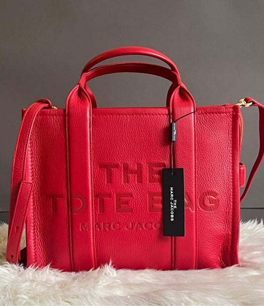 Marc Jacobs The Leather Medium Tote Bag
