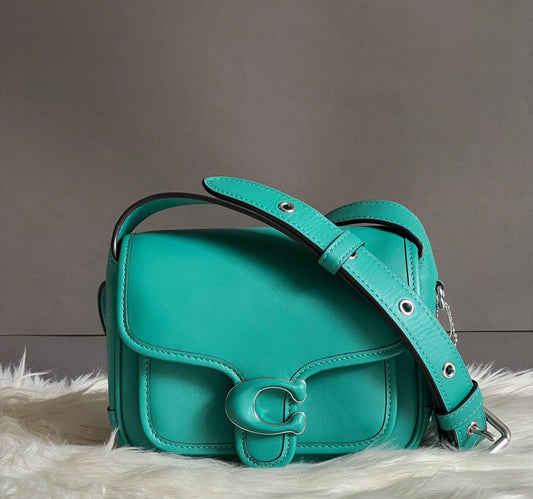 Coach Tabby Messenger 19