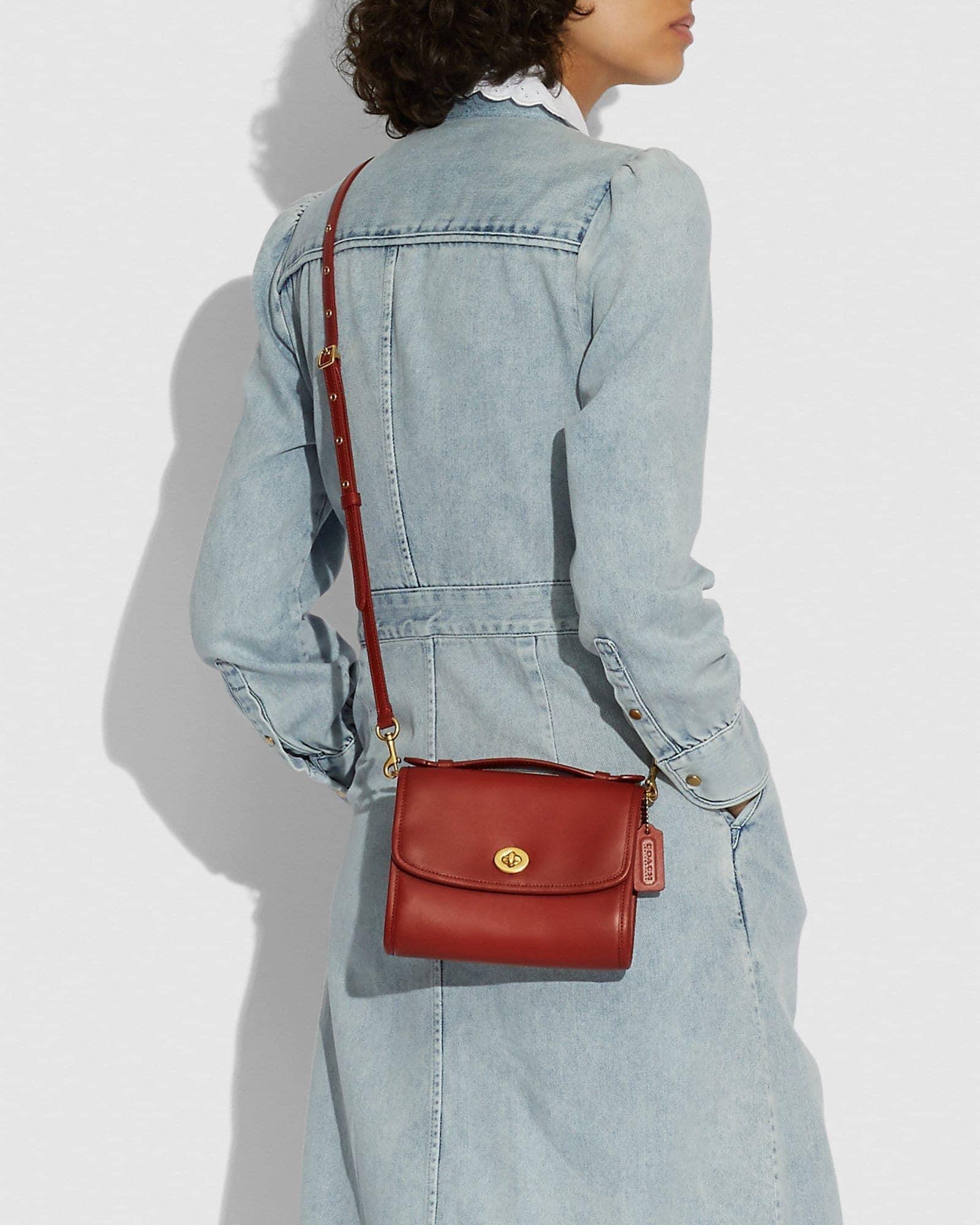 Coach Kip Turnlock Crossbody – Club de Mode1