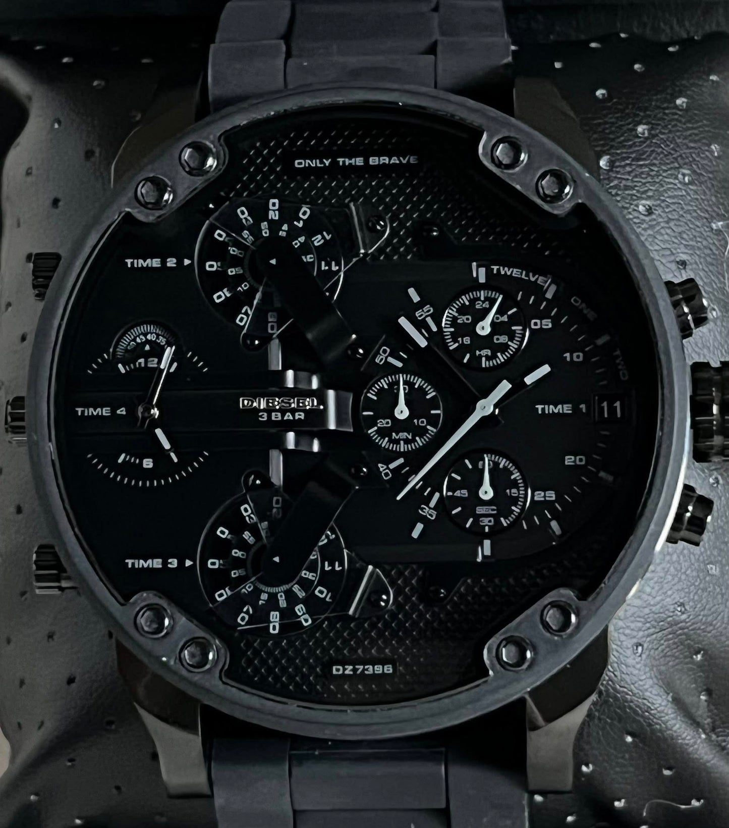 Diesel Men’s Mr. Daddy 2.0 Chronograph Black Dial Watch