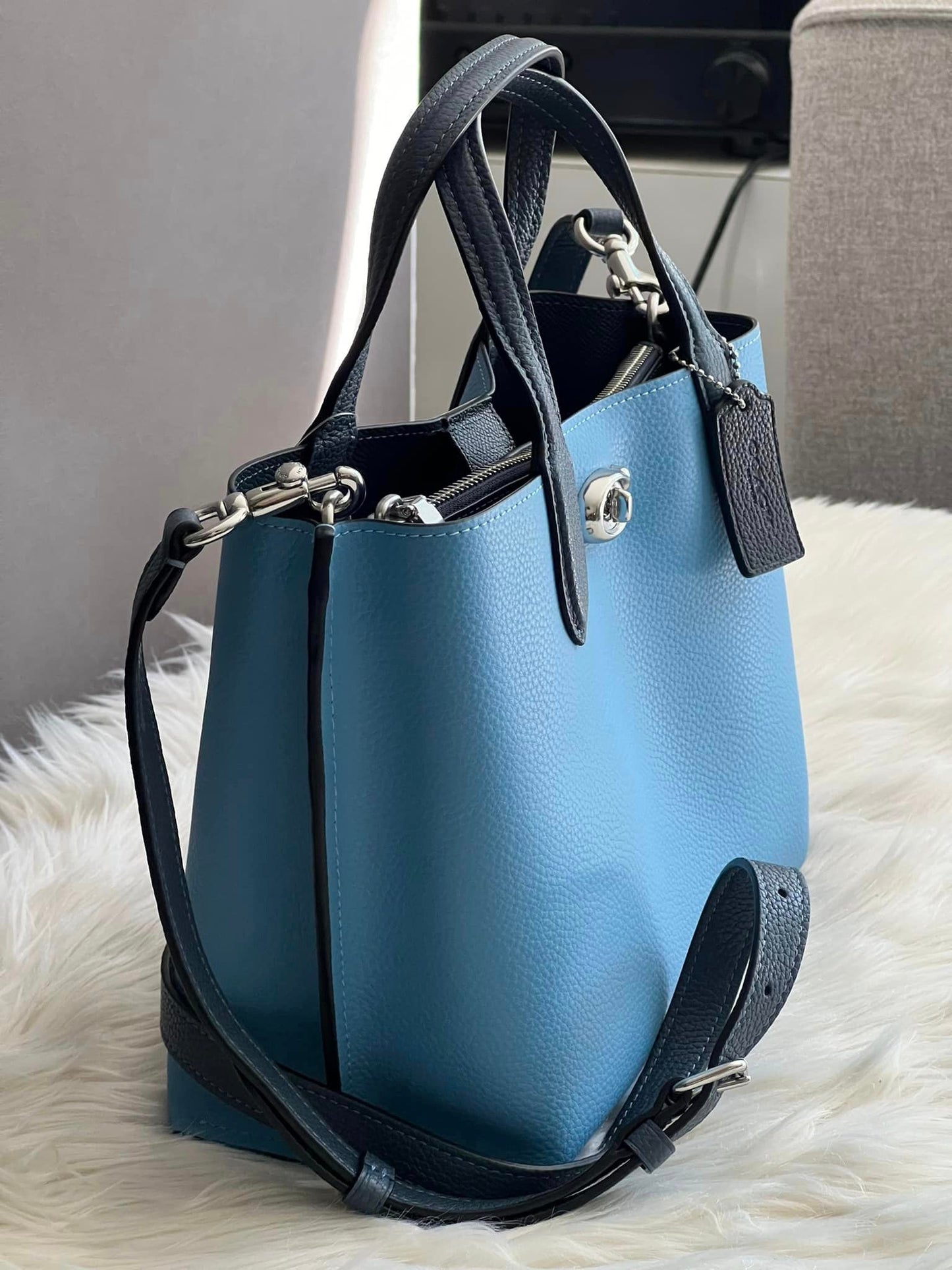 Coach Willow Tote 24 in Colorblock