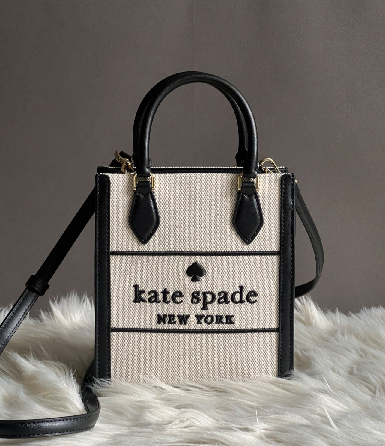 日本未入荷【Kate Spade】Ellie Canvas Small Tote Kate Spade New York Ellie Canvas Small Tote | Brixton Baker
