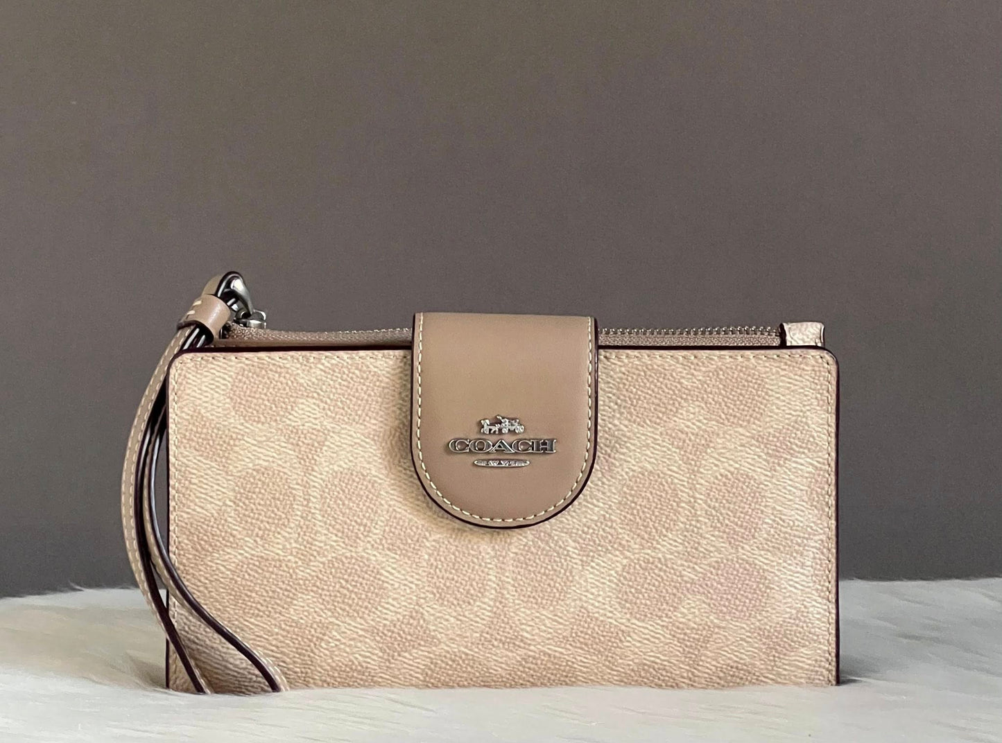 Coach Phone Wallet In Signature Canvas