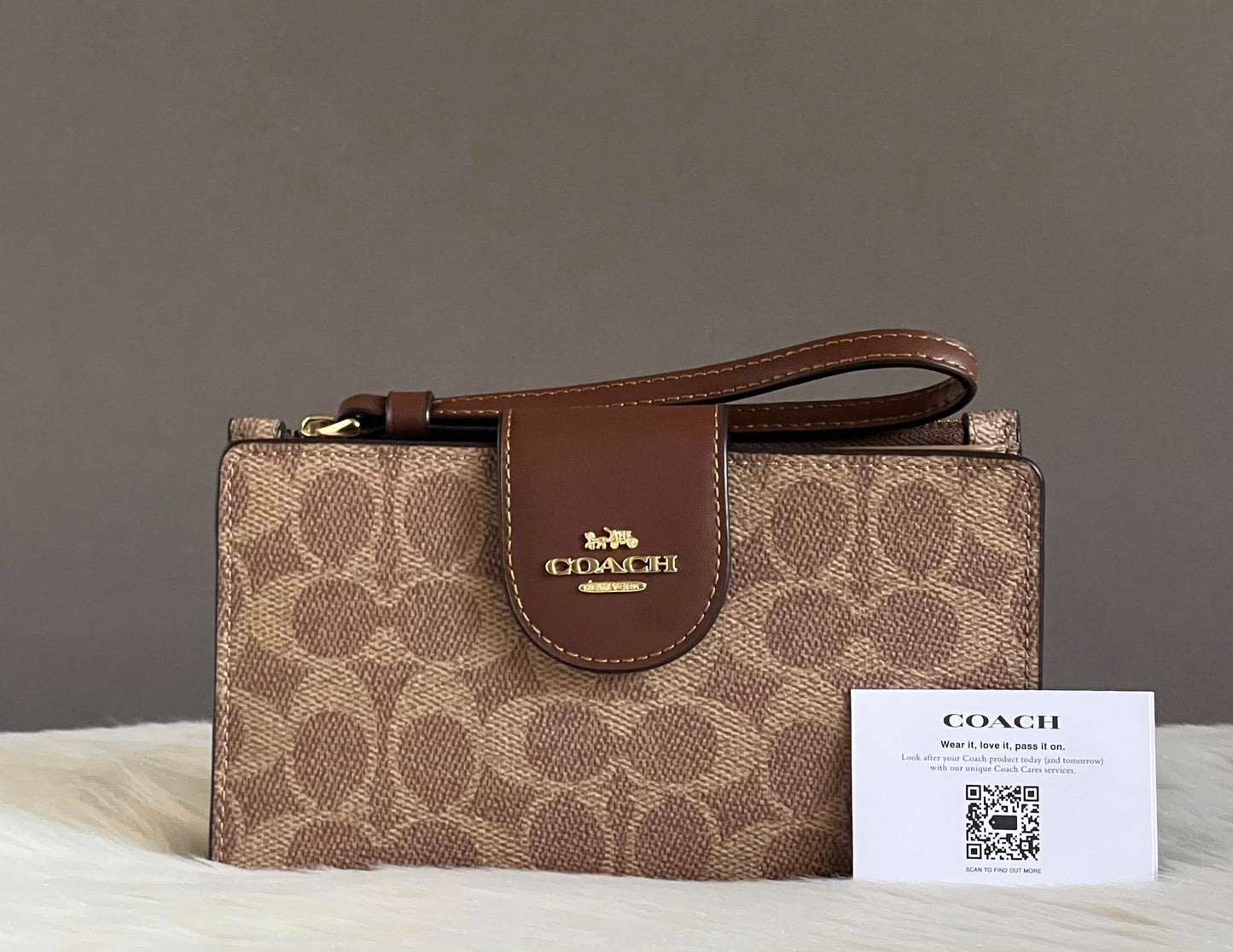 Coach Phone Wallet In Signature Canvas