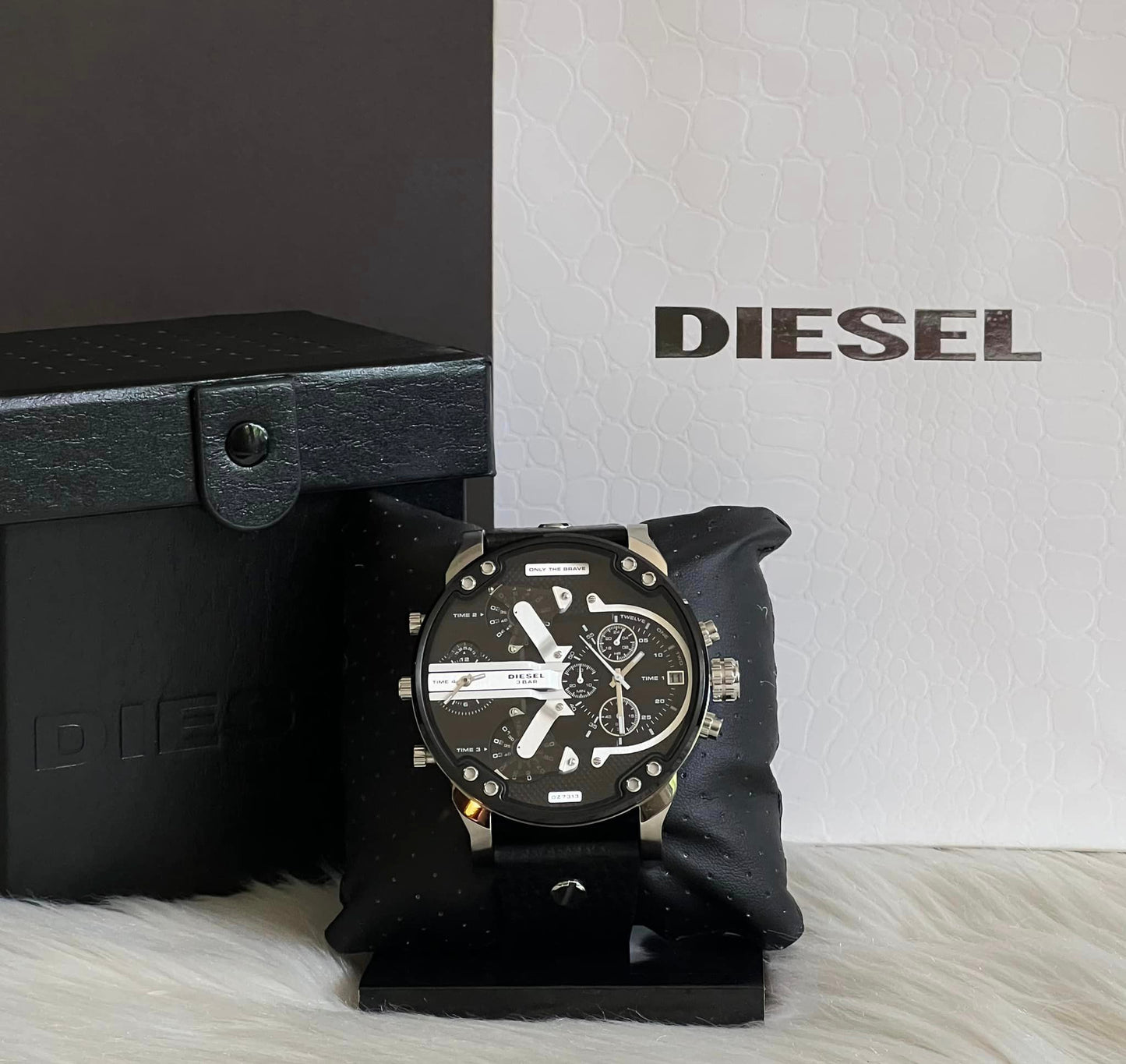 Diesel Men’s Mr. Daddy 2.0 Black Dial Chronograph Watch