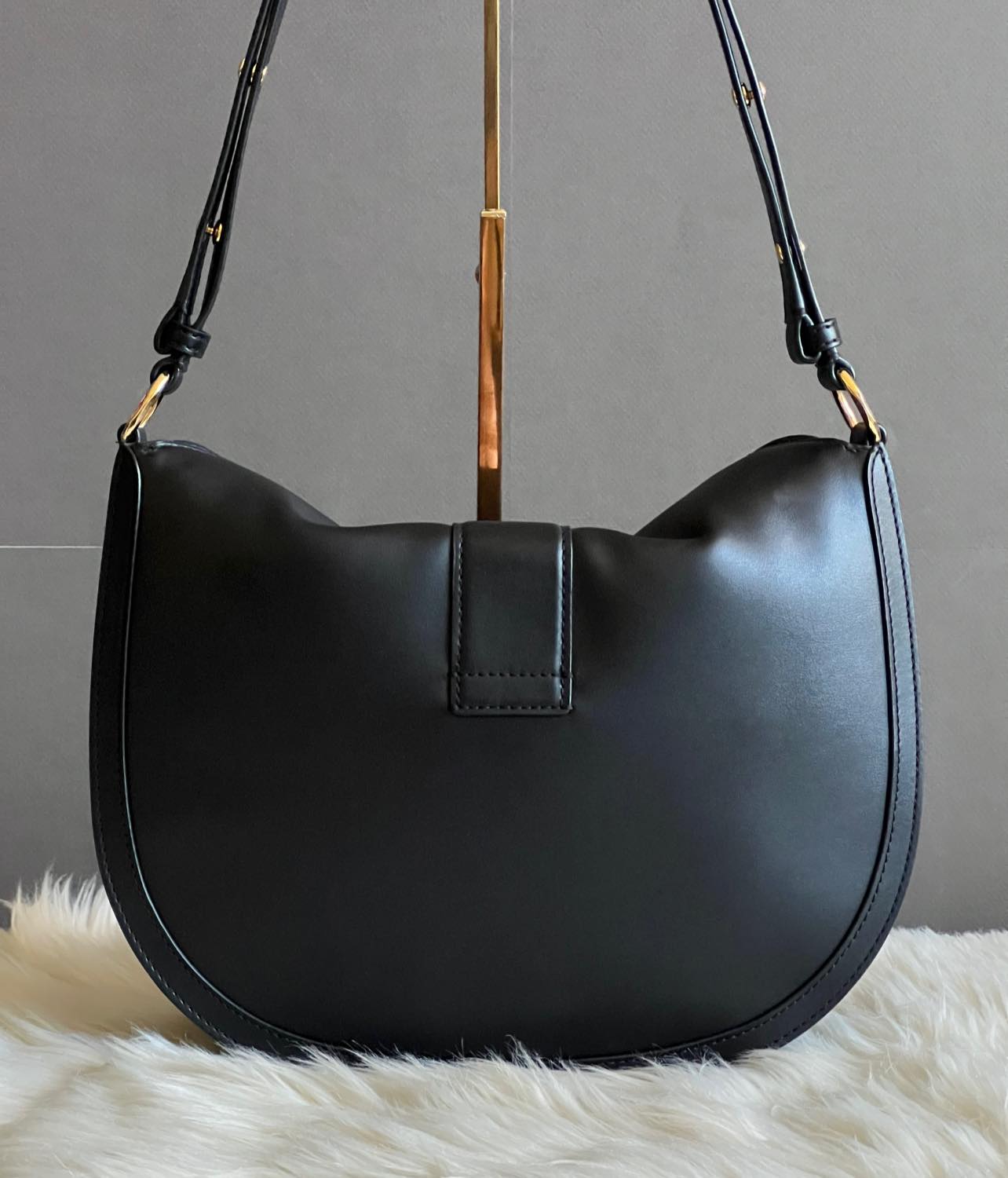 Michael Kors Gabby Small Hobo Crossbody Bag